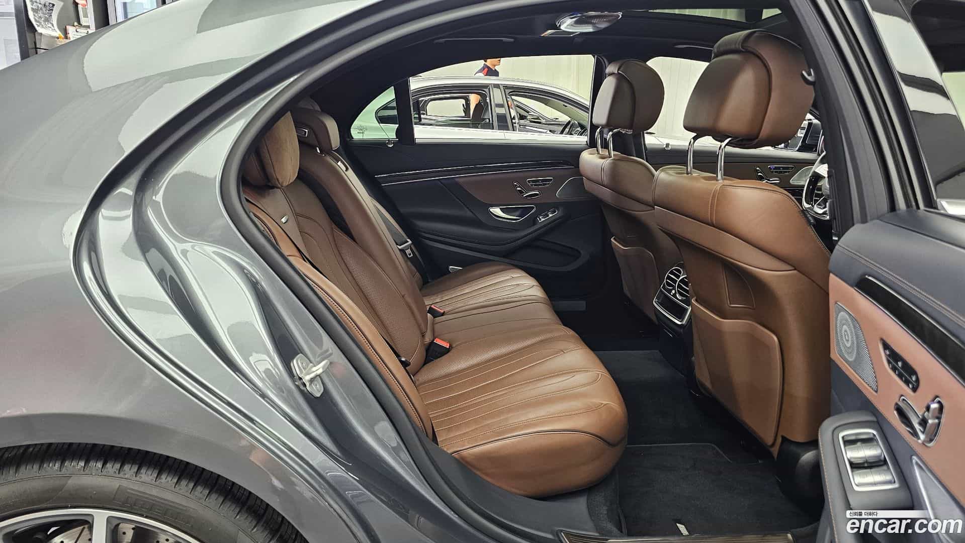 S-Class Mercedes-Benz 2016.0-OPTION-023