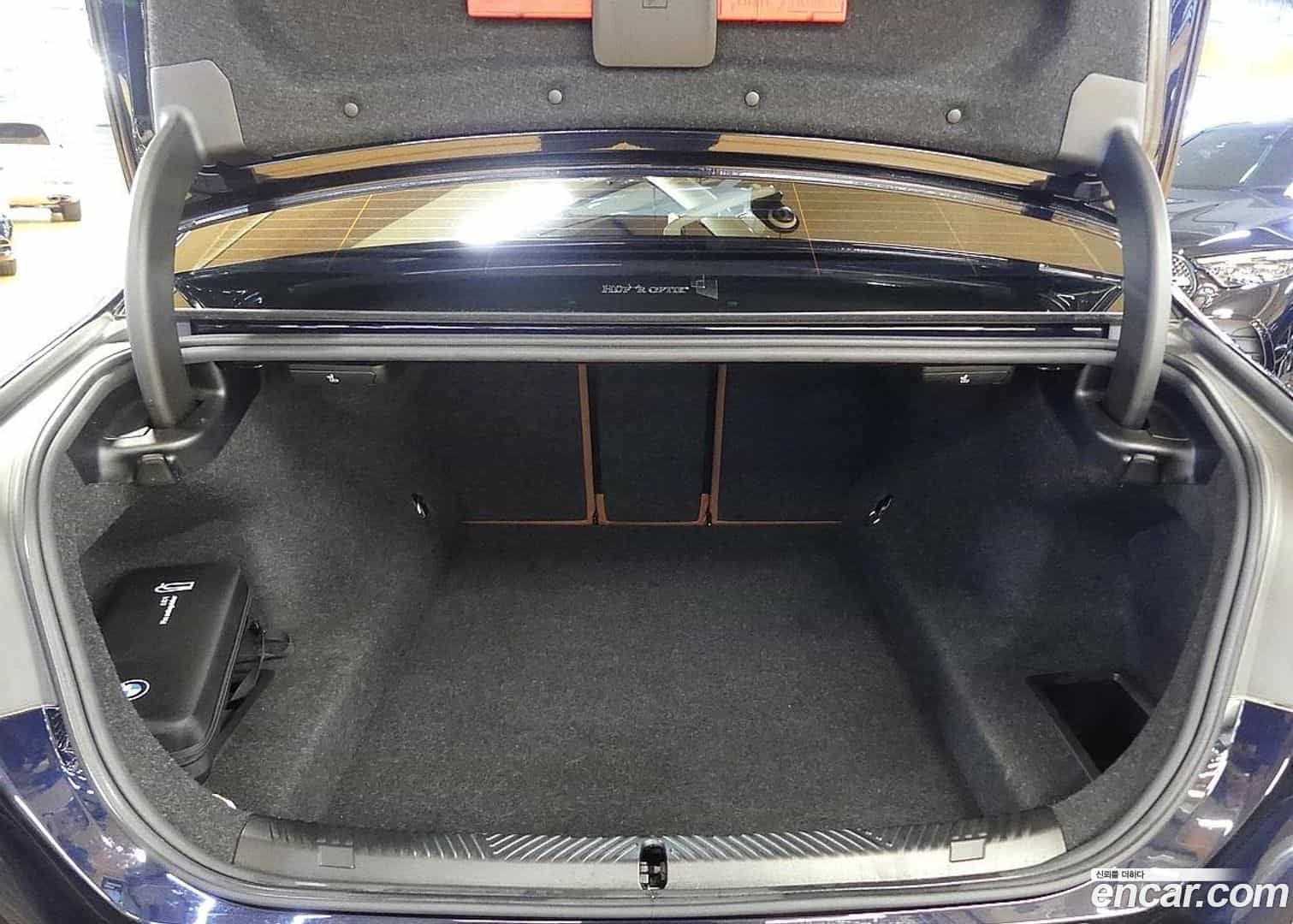 5-Series BMW 2024.8-OUTER-004