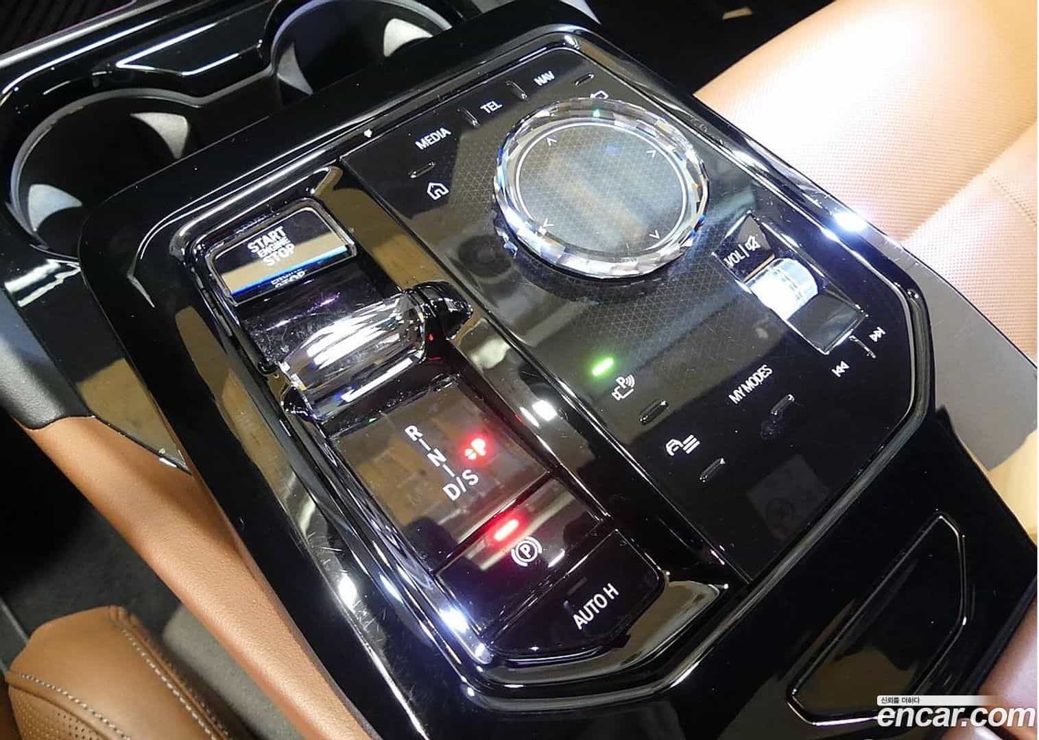 5-Series BMW 2024.8-INNER-009