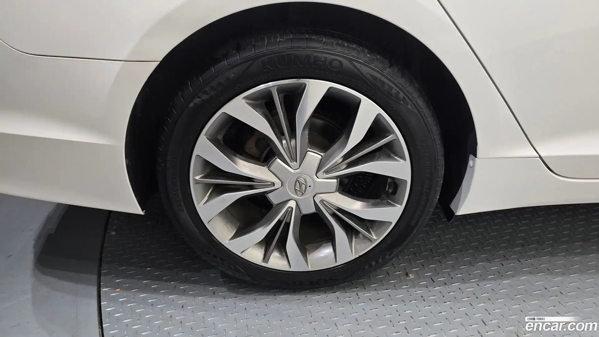 Sonata Hyundai 2014.8-OUTER-005