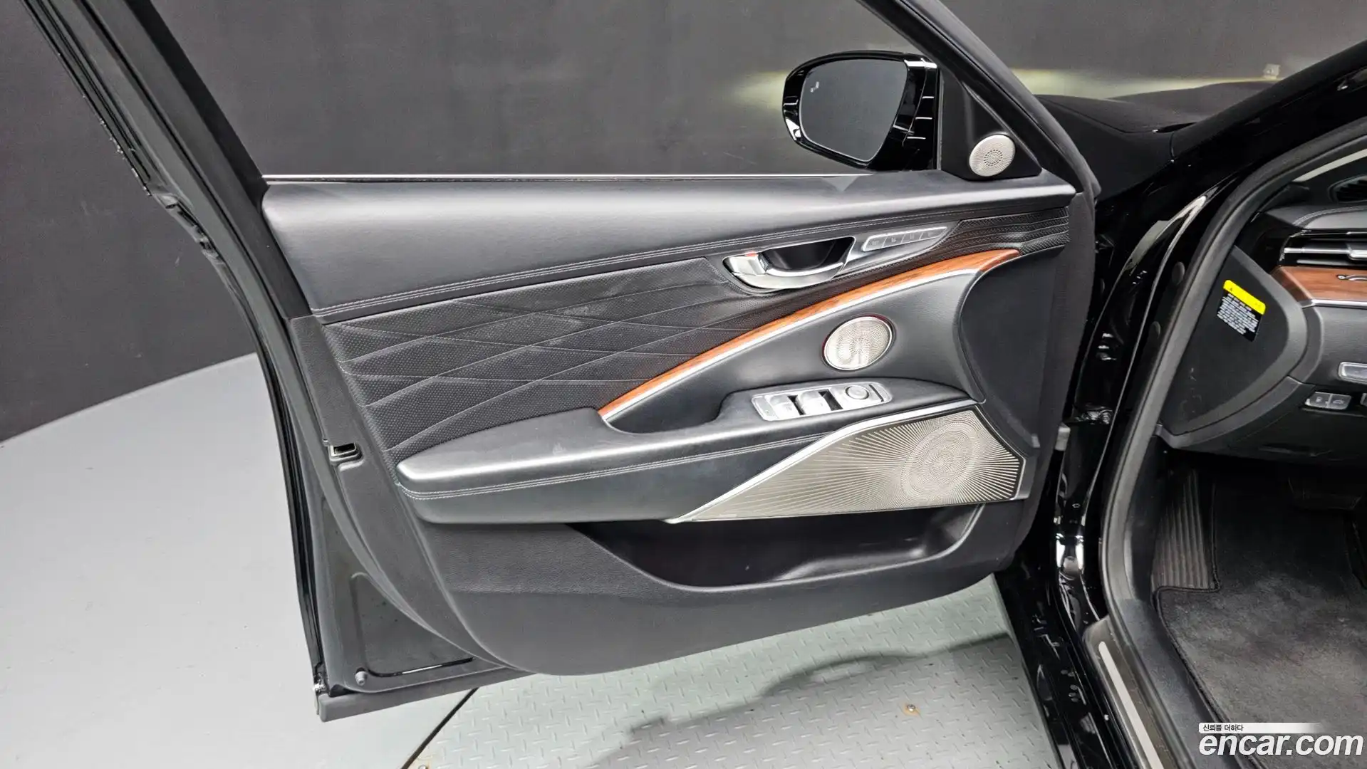 K9 Kia 2019.3-INNER-034