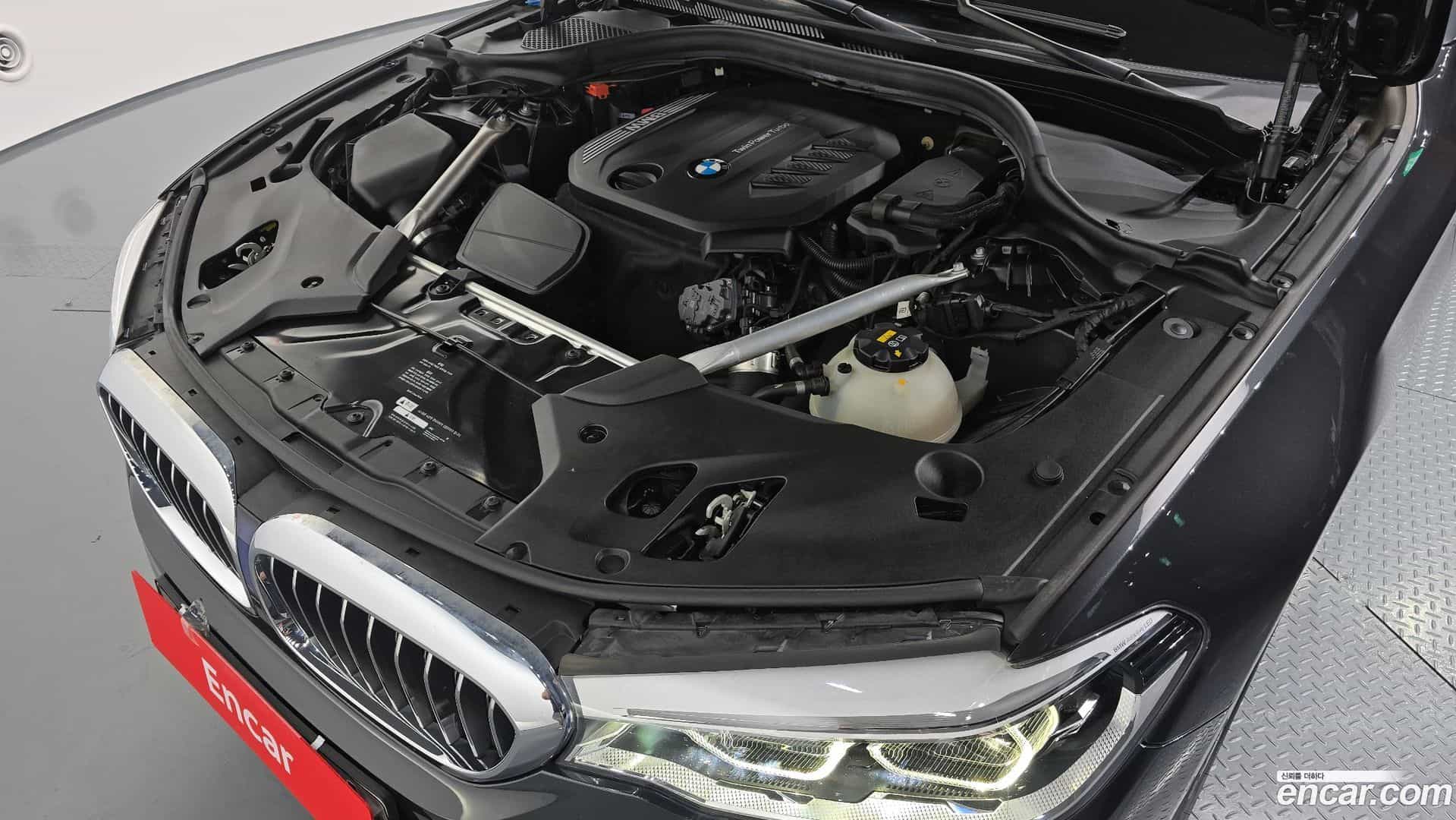 5-Series BMW 2019.5-OUTER-006