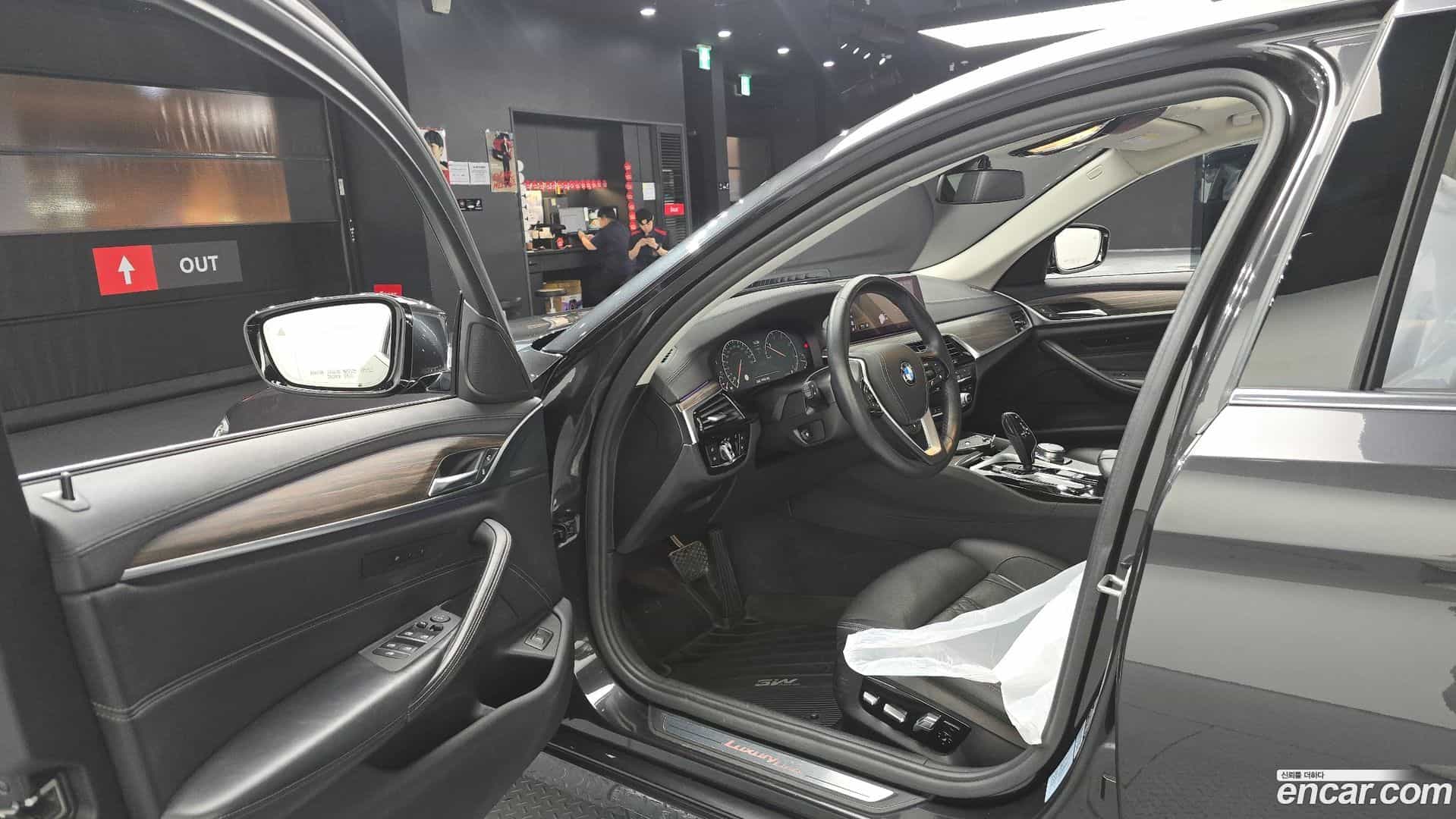 5-Series BMW 2019.5-INNER-010