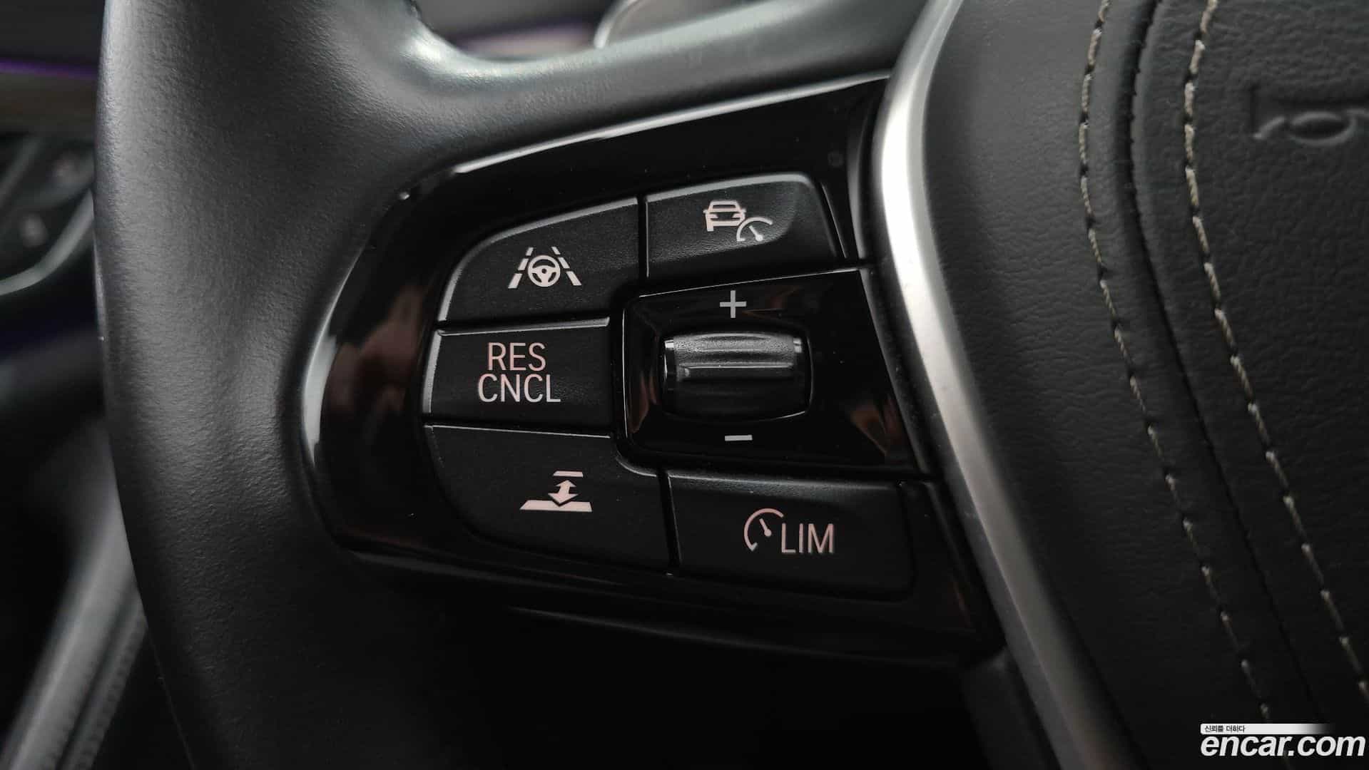 5-Series BMW 2019.5-OPTION-044
