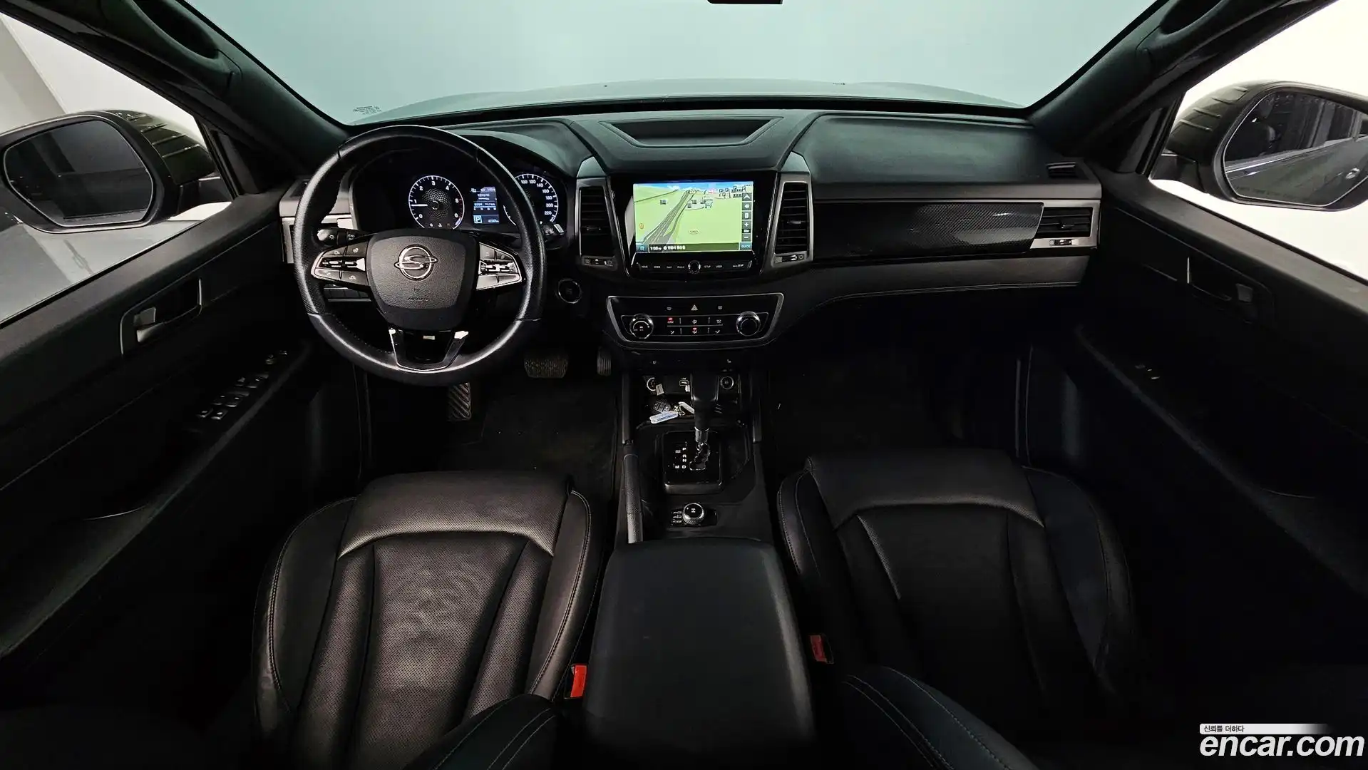 Rexton KG Mobility 2023.0-INNER-007