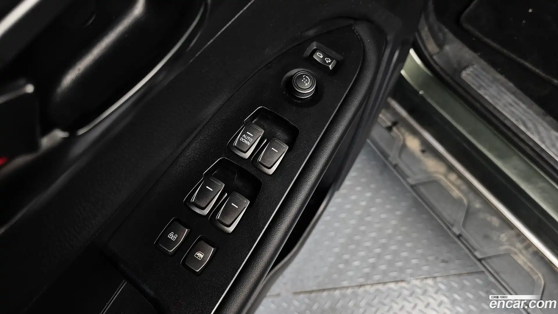 Rexton KG Mobility 2023.0-OPTION-015