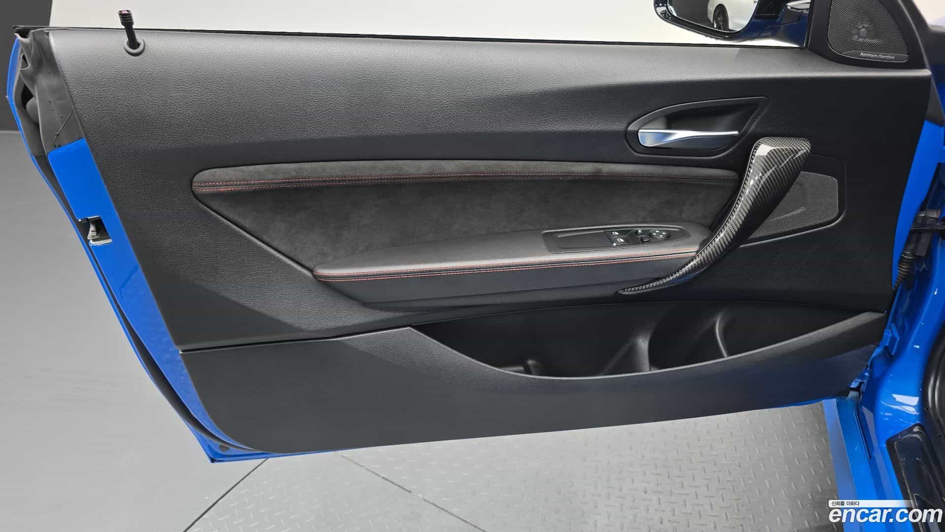 M2 BMW 2020.11-INNER-034