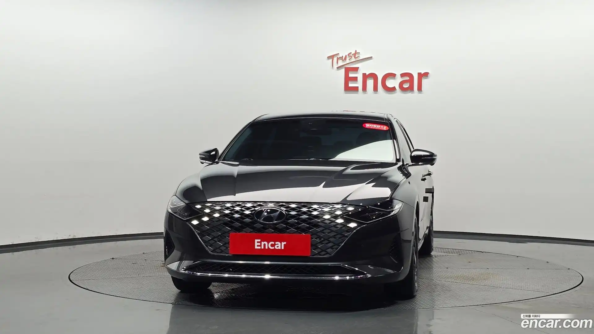 Grandeur Hyundai 2020.6-OUTER-003