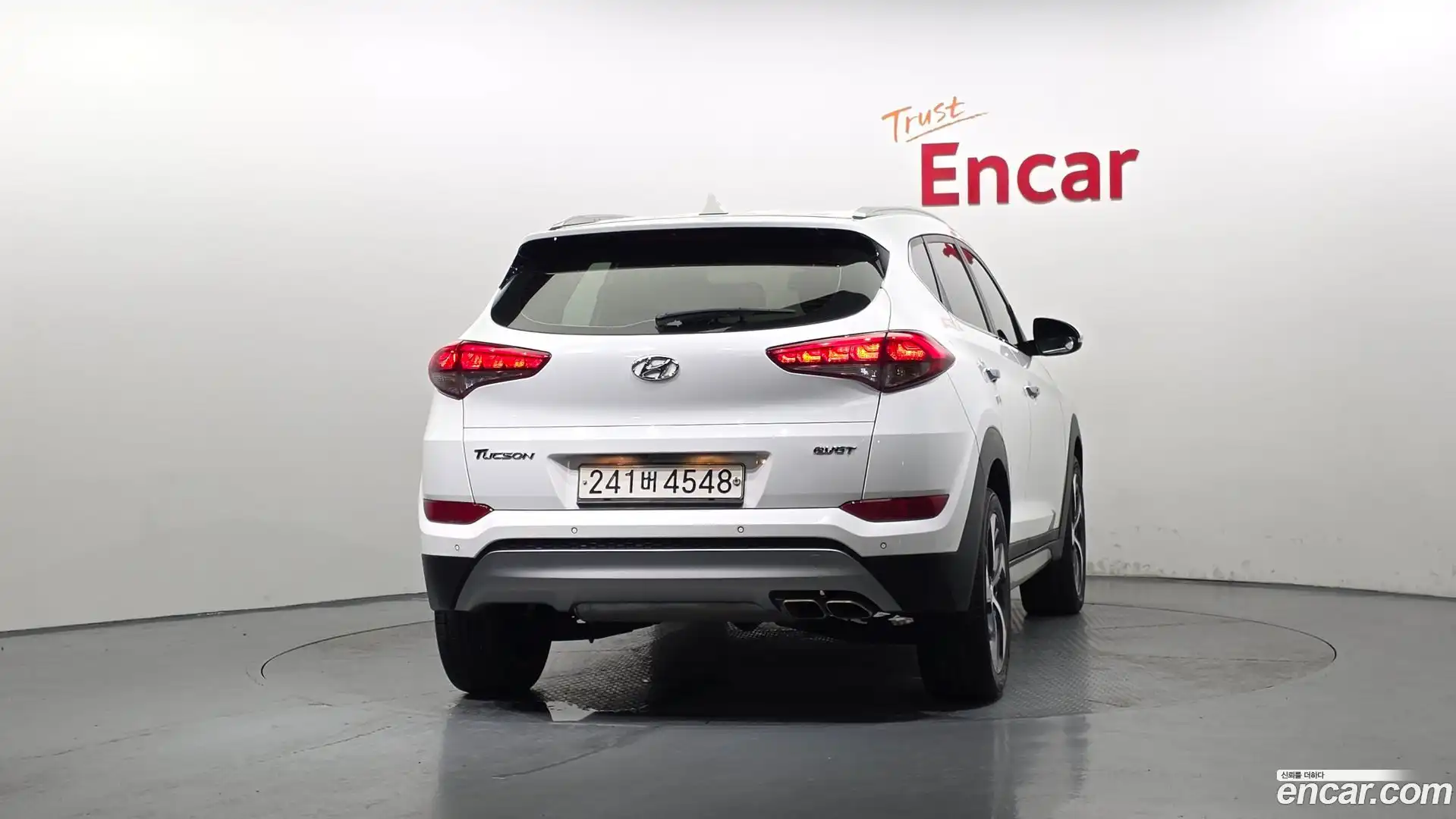 Tucson Hyundai 2016.8-OUTER-004
