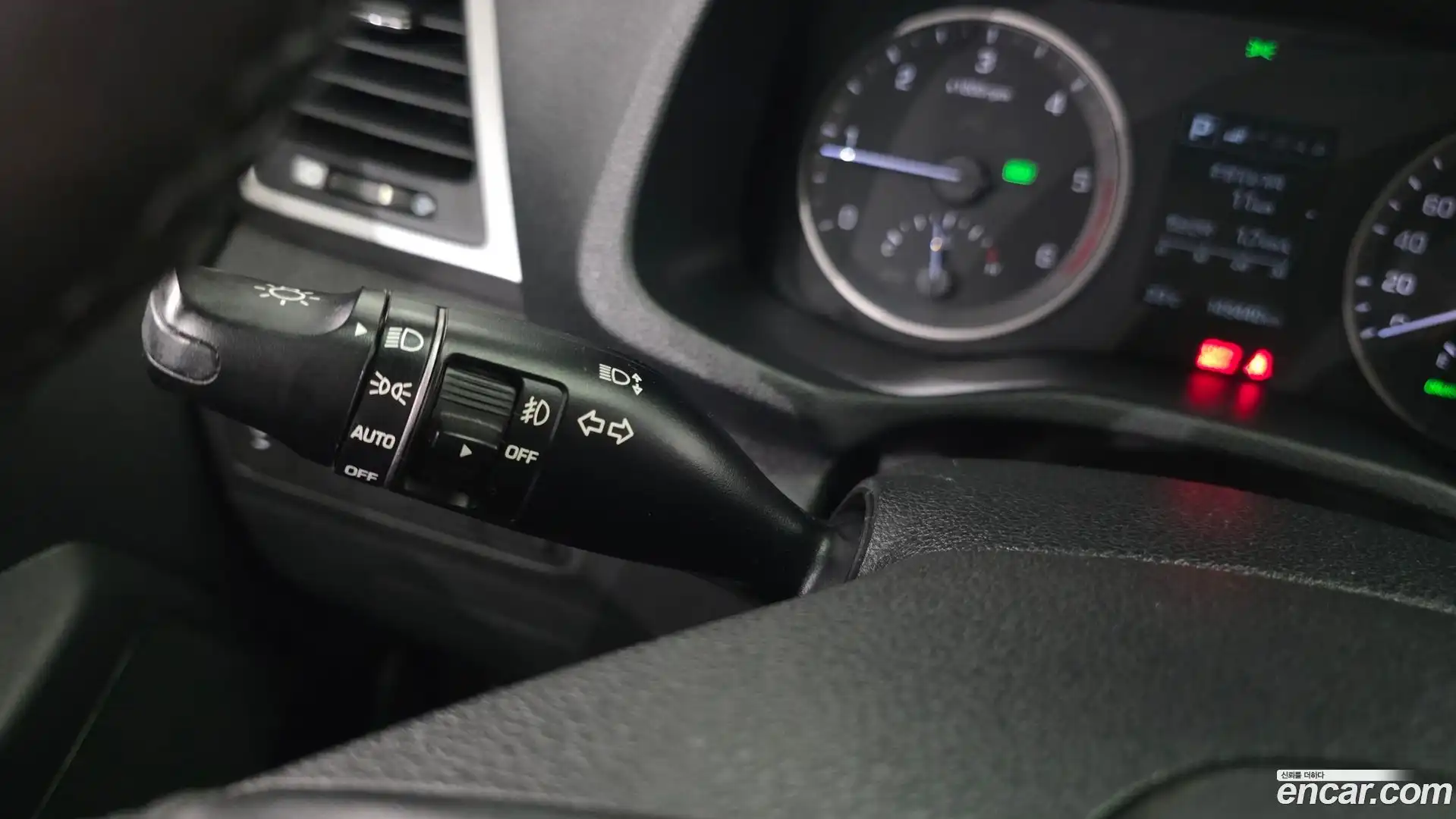 Tucson Hyundai 2016.8-OPTION-046