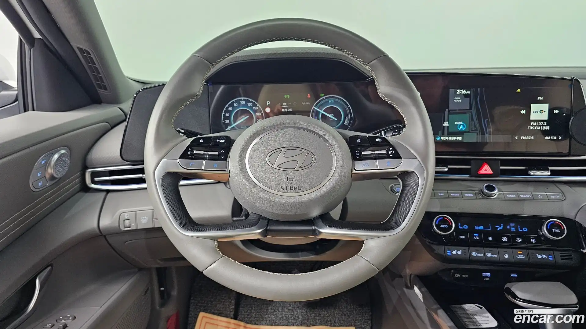 AVANTE Hyundai 2025.11-OPTION-018
