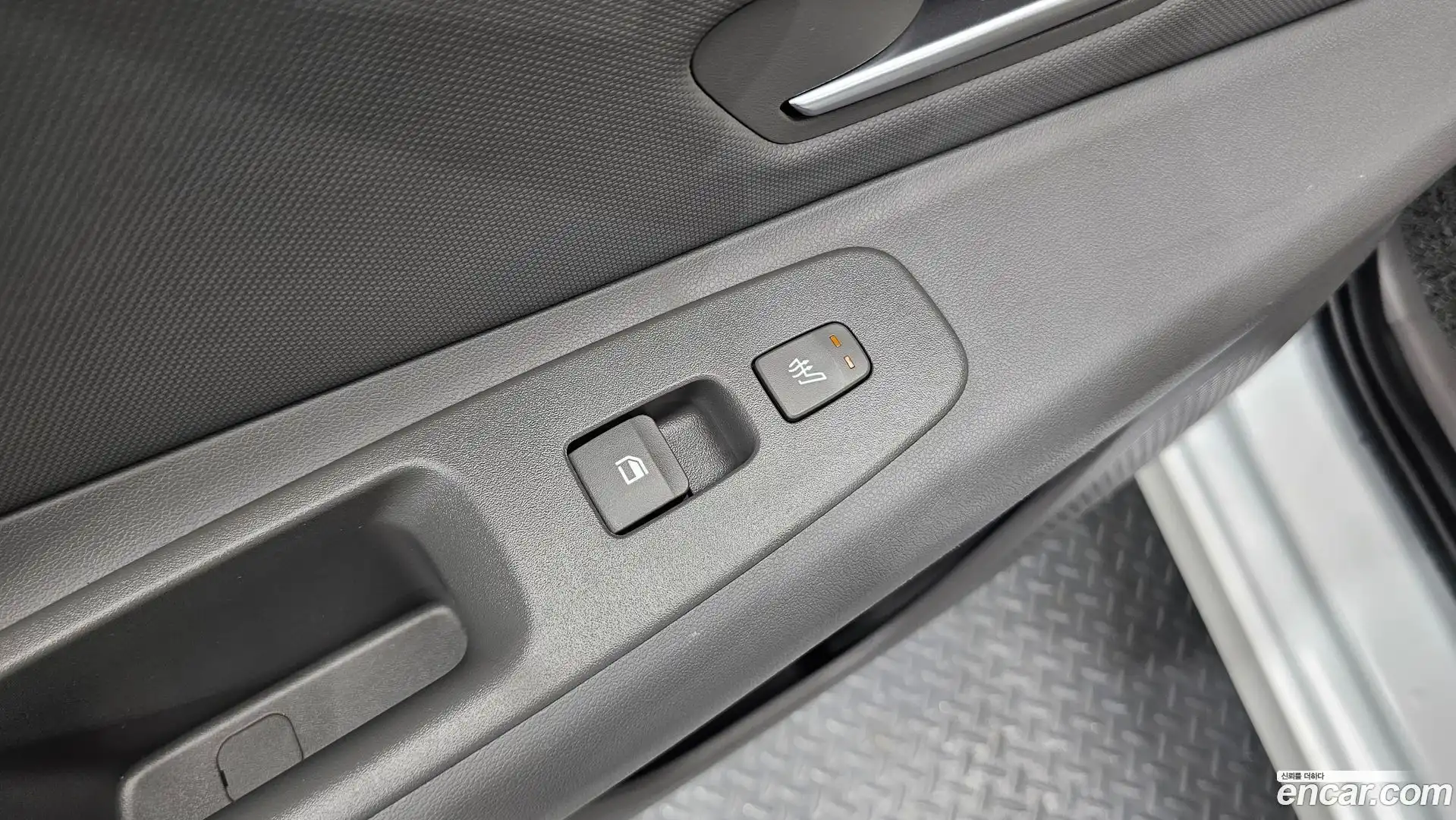 AVANTE Hyundai 2025.11-OPTION-040