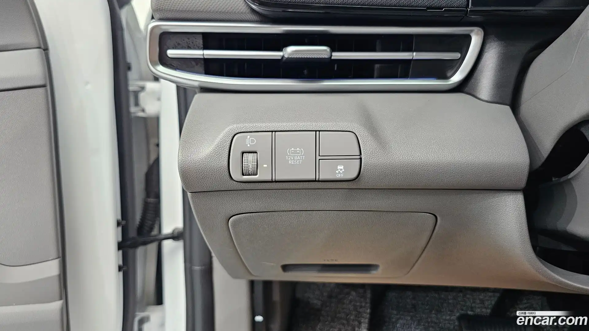 AVANTE Hyundai 2025.11-OPTION-042