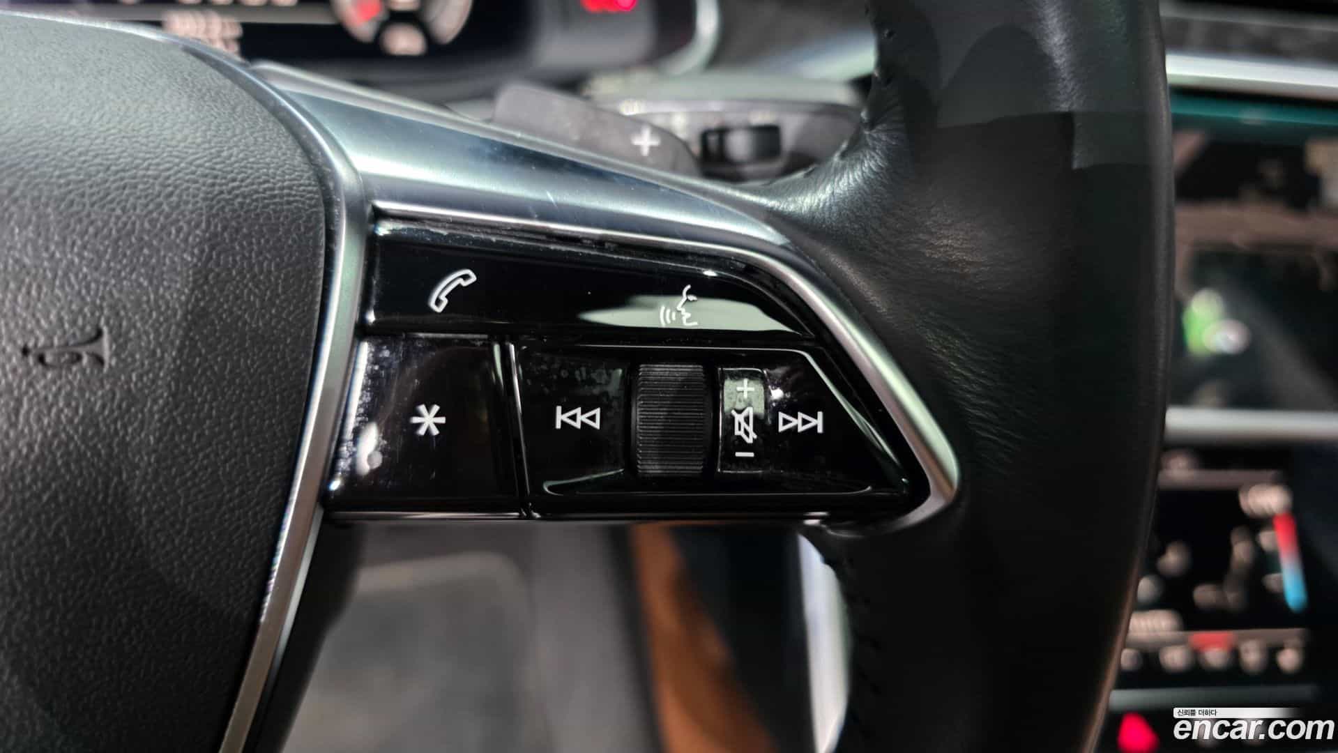A6 Audi 2020.11-OPTION-040