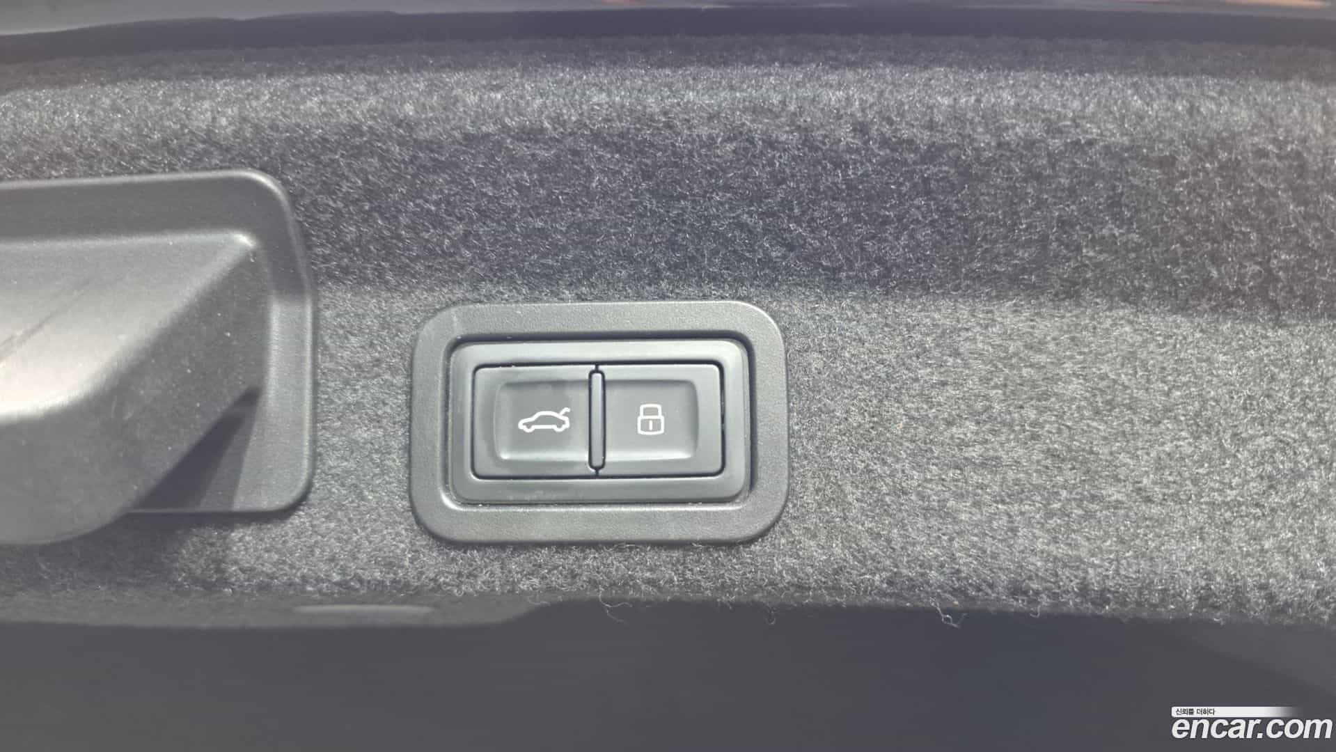 A6 Audi 2020.11-OPTION-045