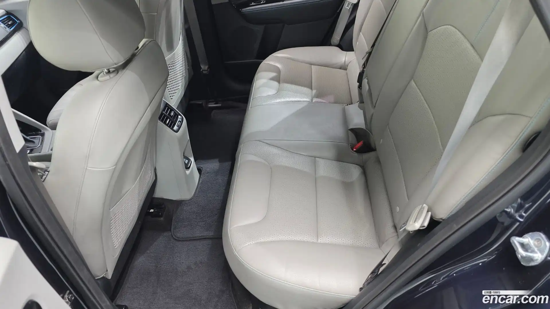 Niro Kia 2017.5-INNER-036