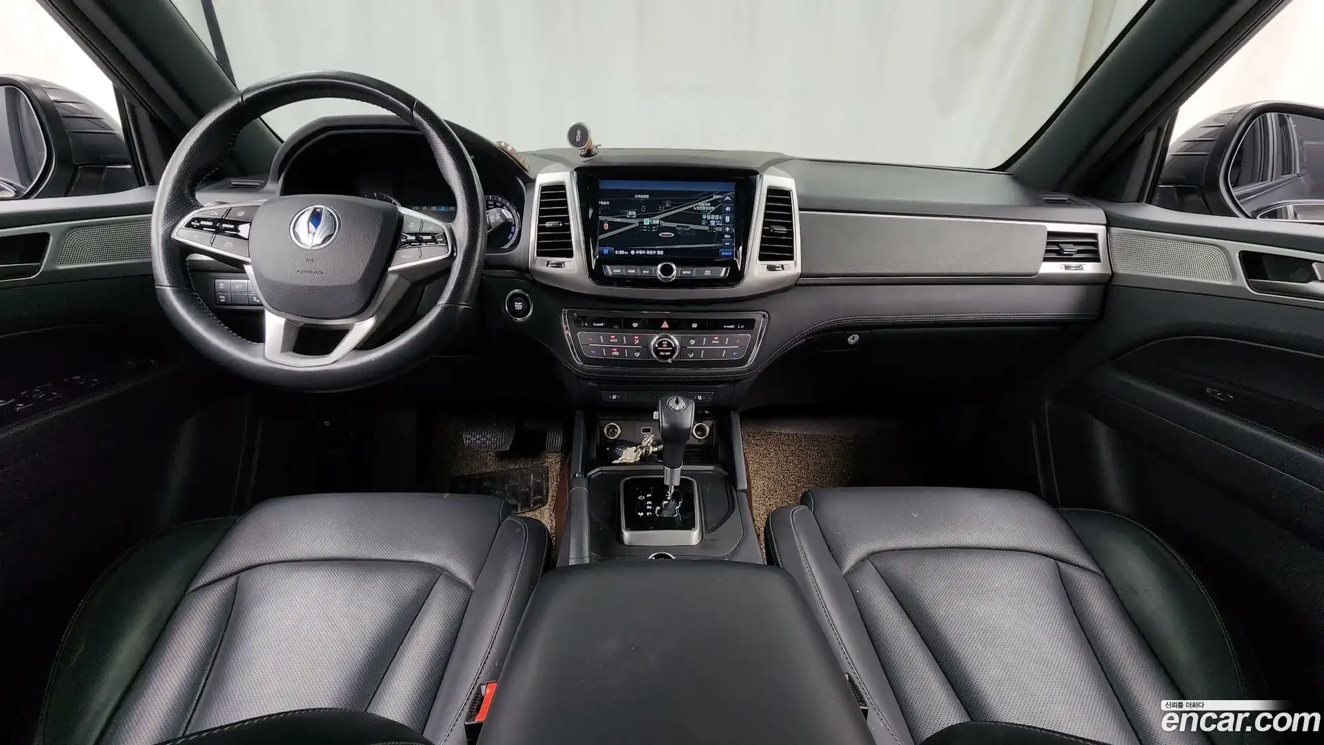 Rexton KG Mobility 2019.3-INNER-007