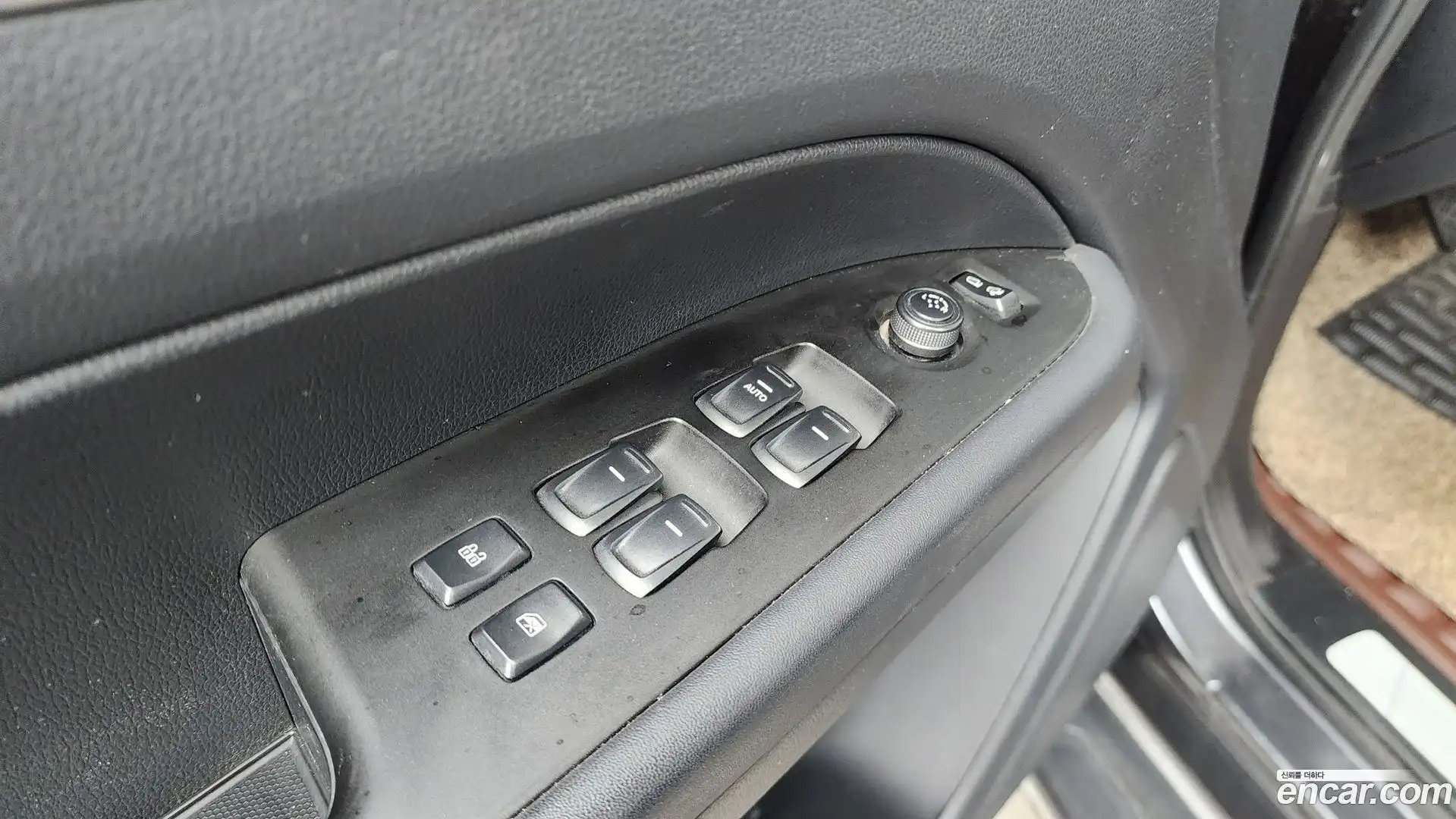 Rexton KG Mobility 2019.3-OPTION-041