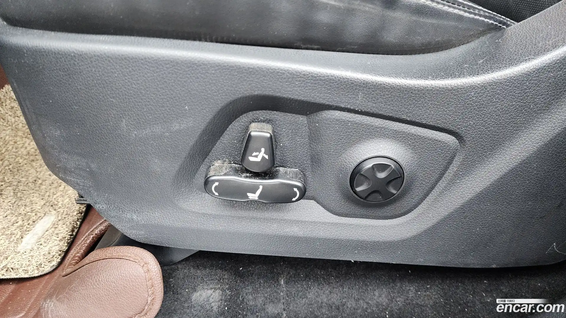 Rexton KG Mobility 2019.3-OPTION-044