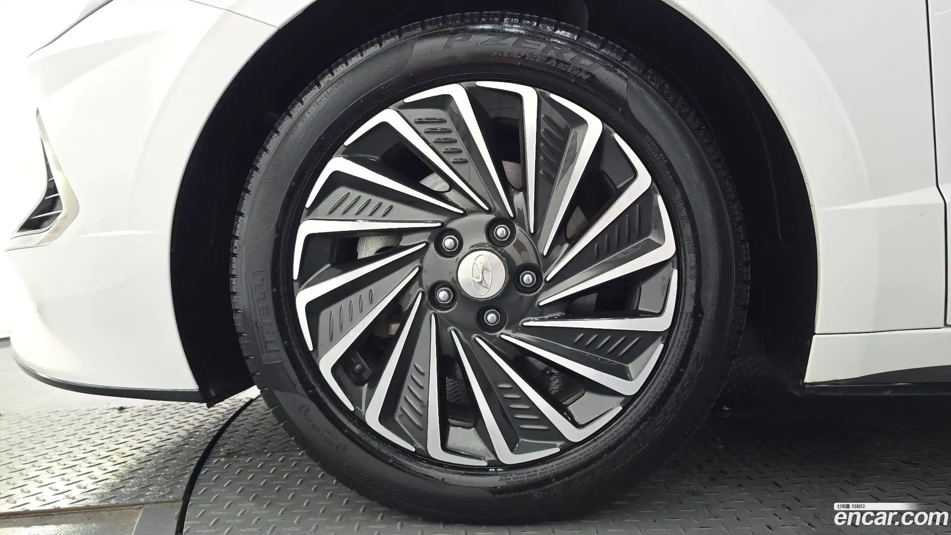 Sonata Hyundai 2019.9-OUTER-005
