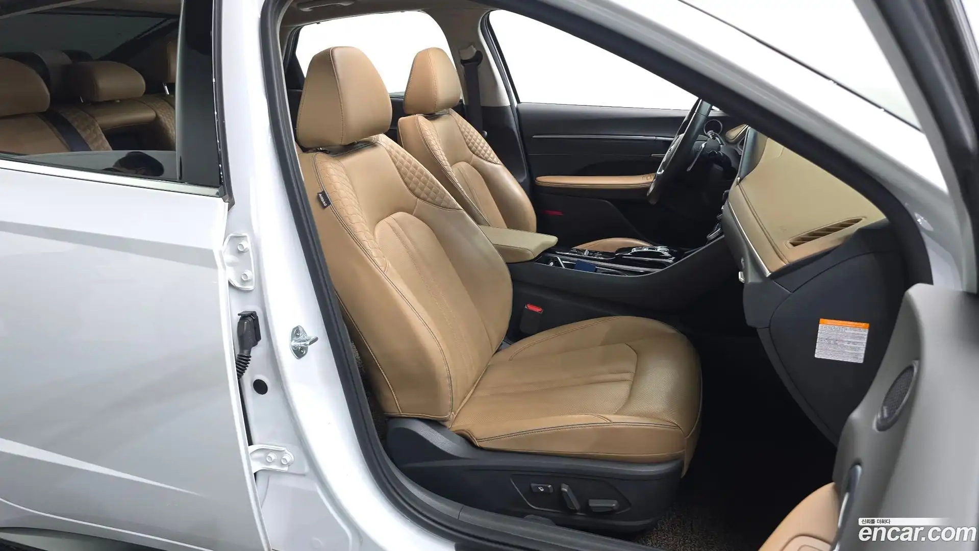 Sonata Hyundai 2019.9-INNER-036