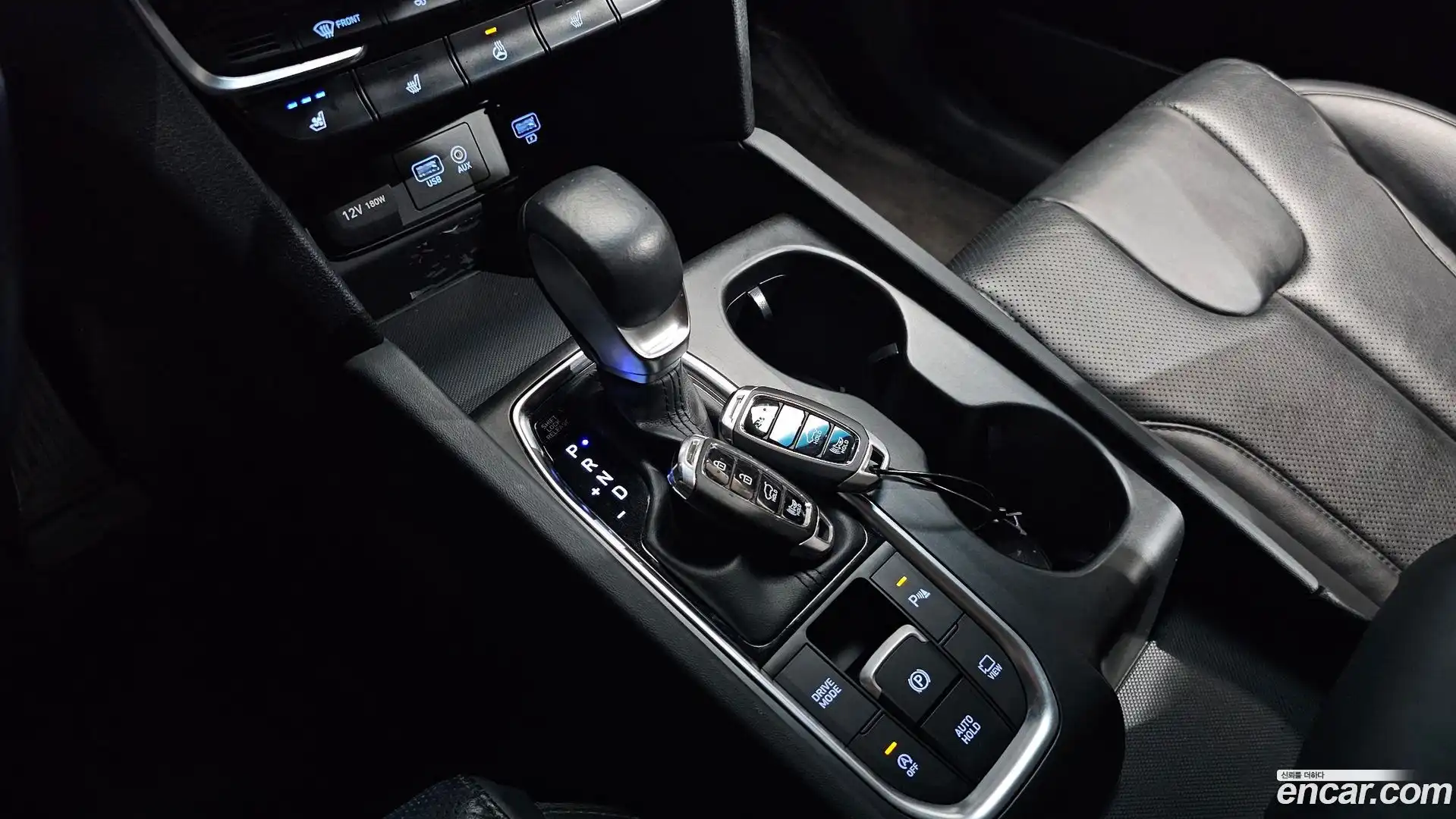 Santafe Hyundai 2018.4-INNER-009