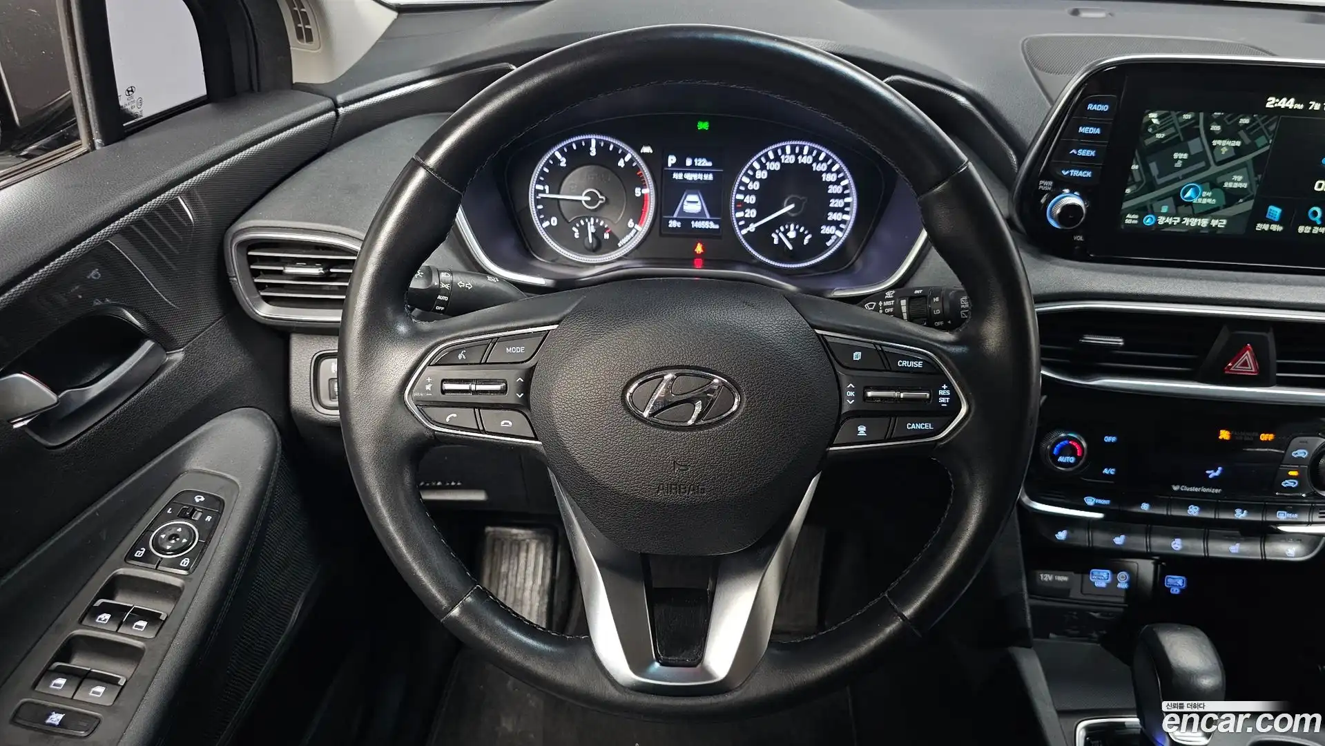 Santafe Hyundai 2018.4-OPTION-017