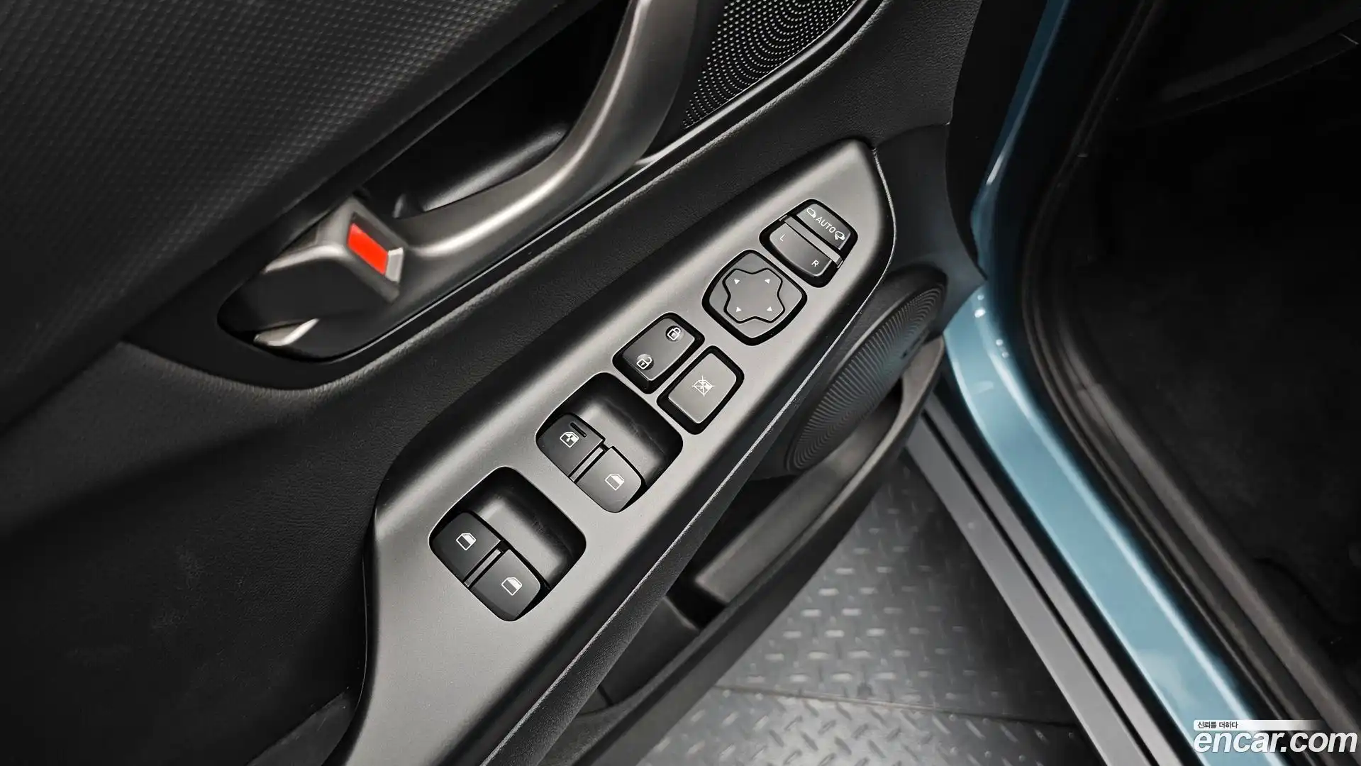 Kona Hyundai 2018.7-OPTION-017