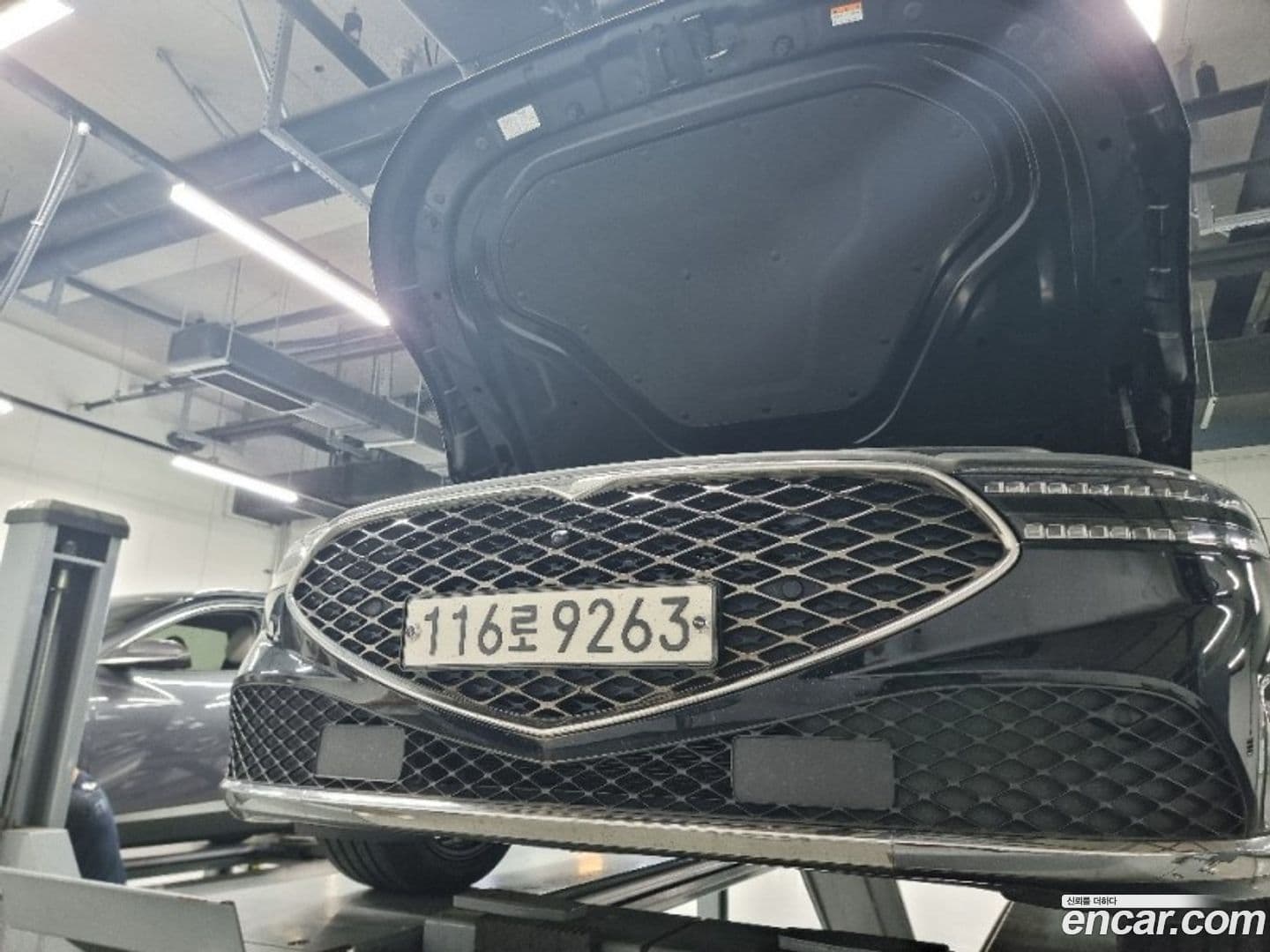 Main__Slider__Photo:G90 Genesis 2022.0-0