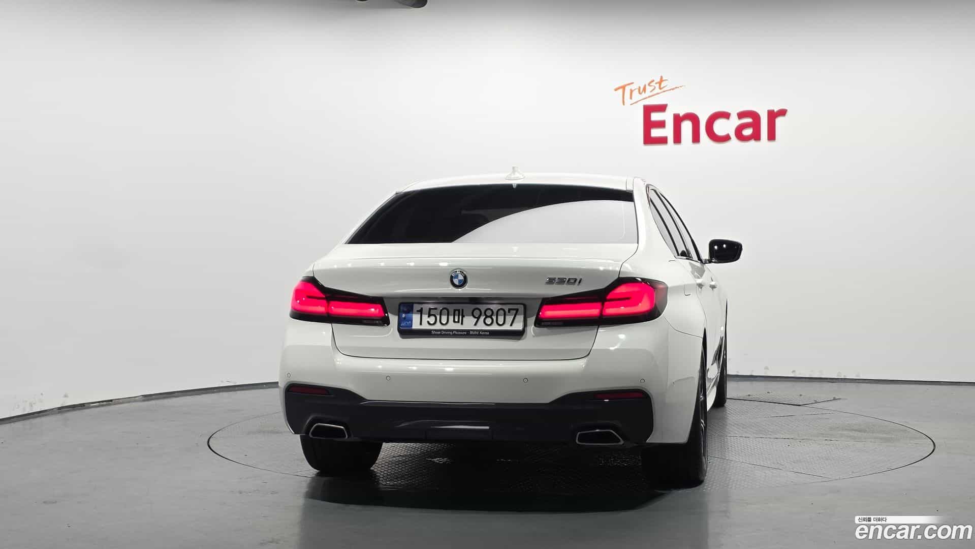 5-Series BMW 2023.6-OUTER-004