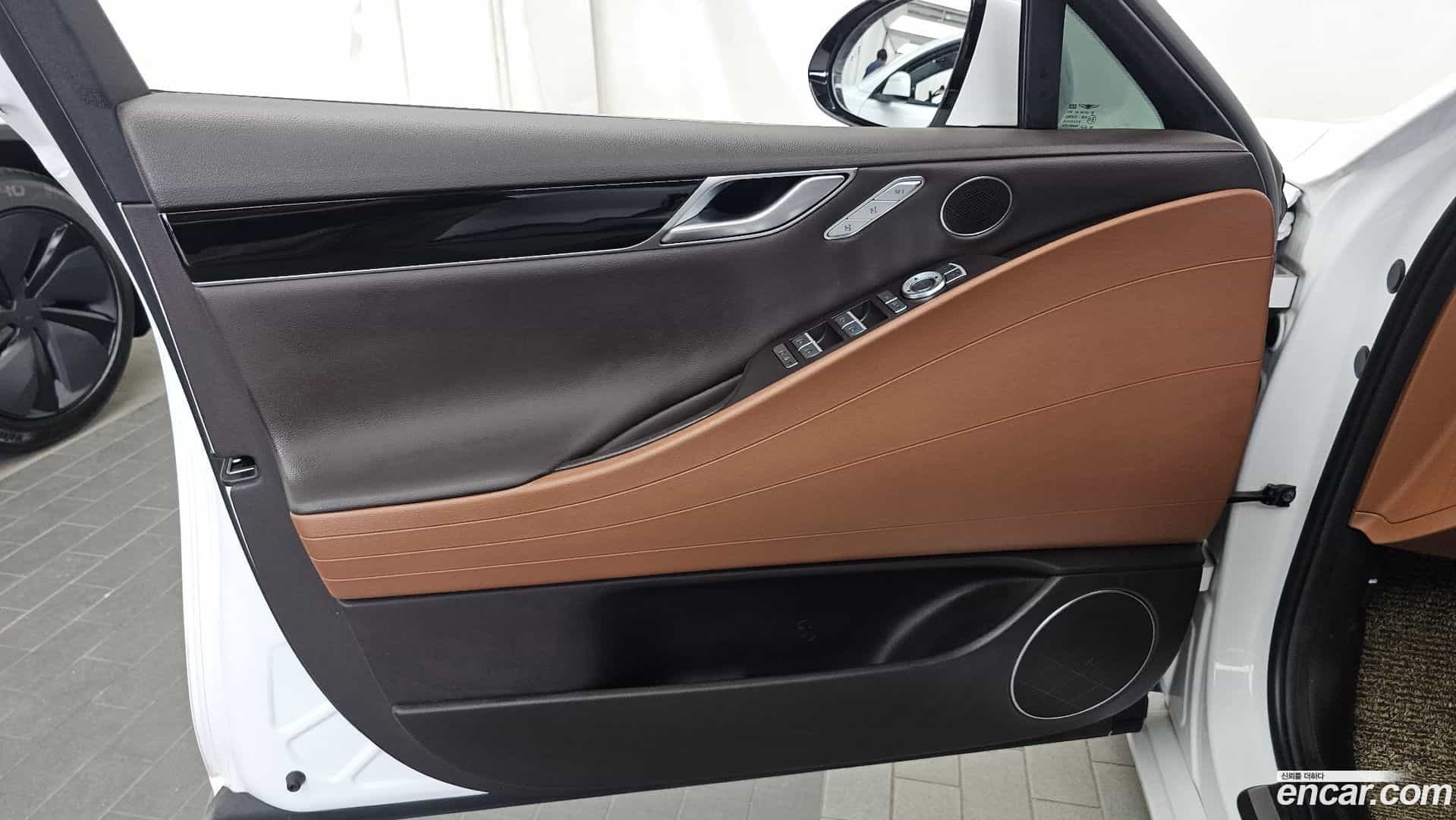 G80 Genesis 2020.6-INNER-034
