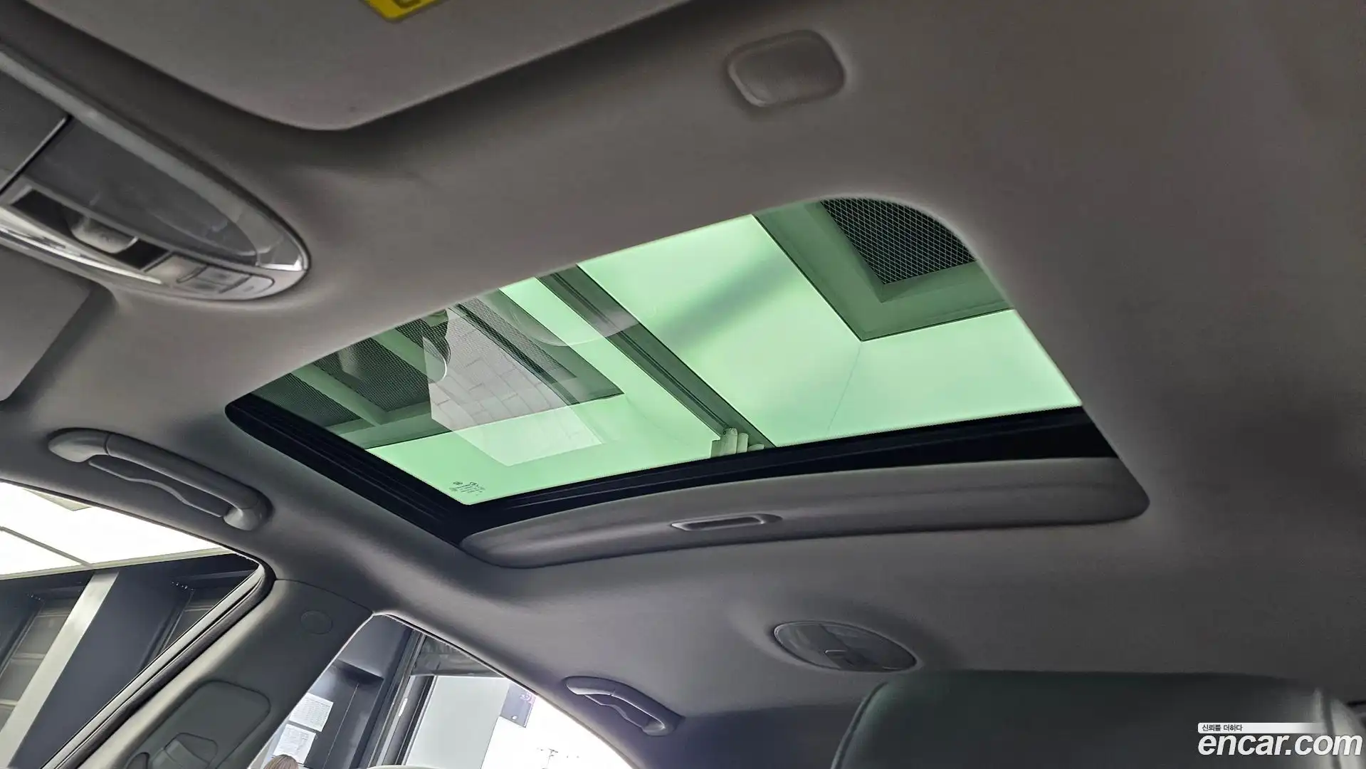 Genesis Hyundai 2010.7-OPTION-019