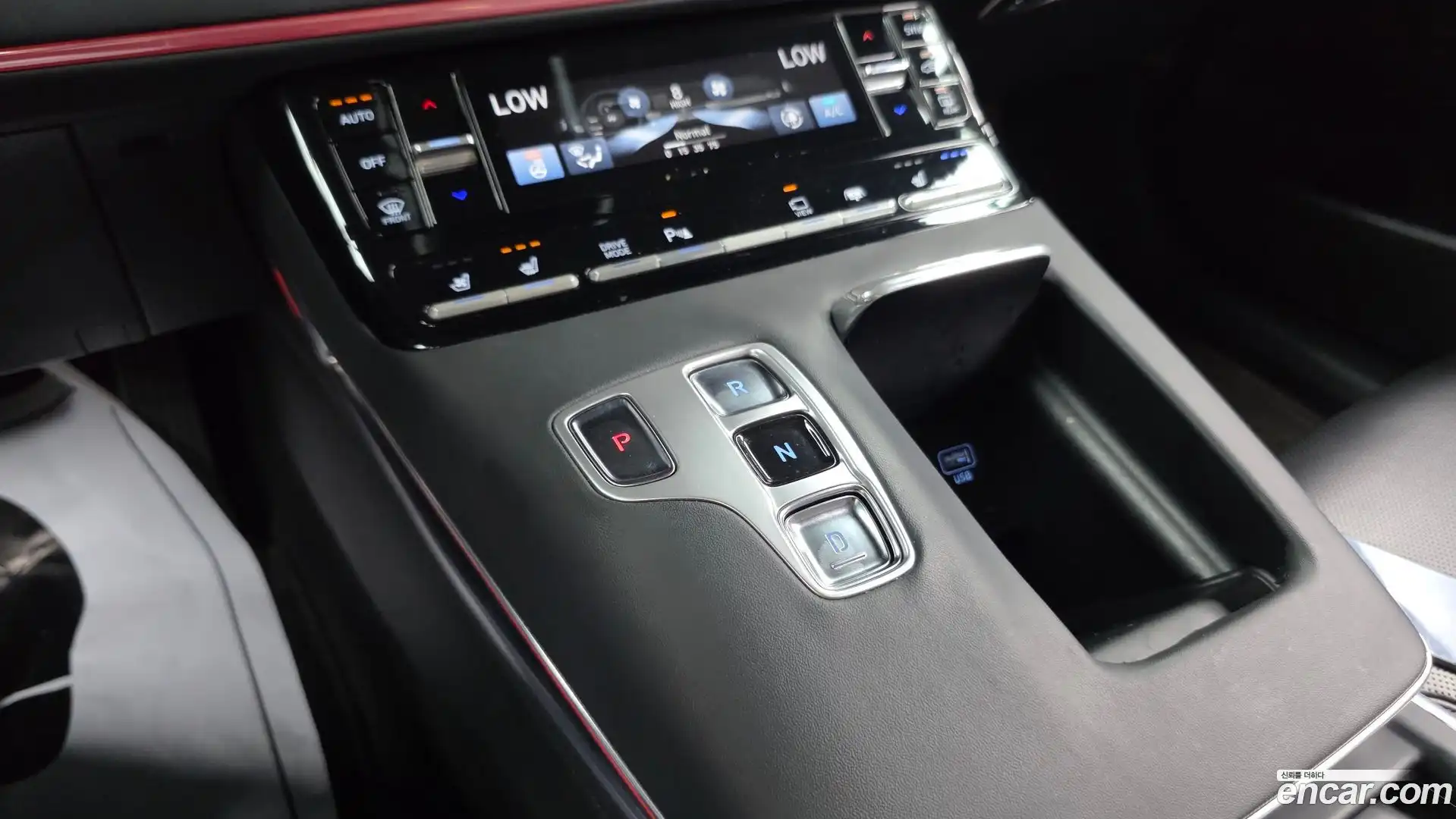 Grandeur Hyundai 2020.2-INNER-009