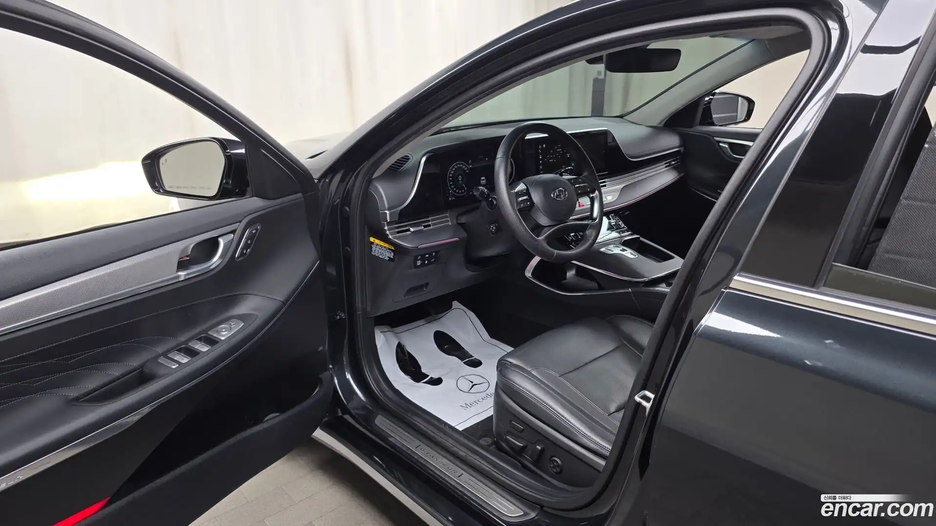 Grandeur Hyundai 2020.2-INNER-010