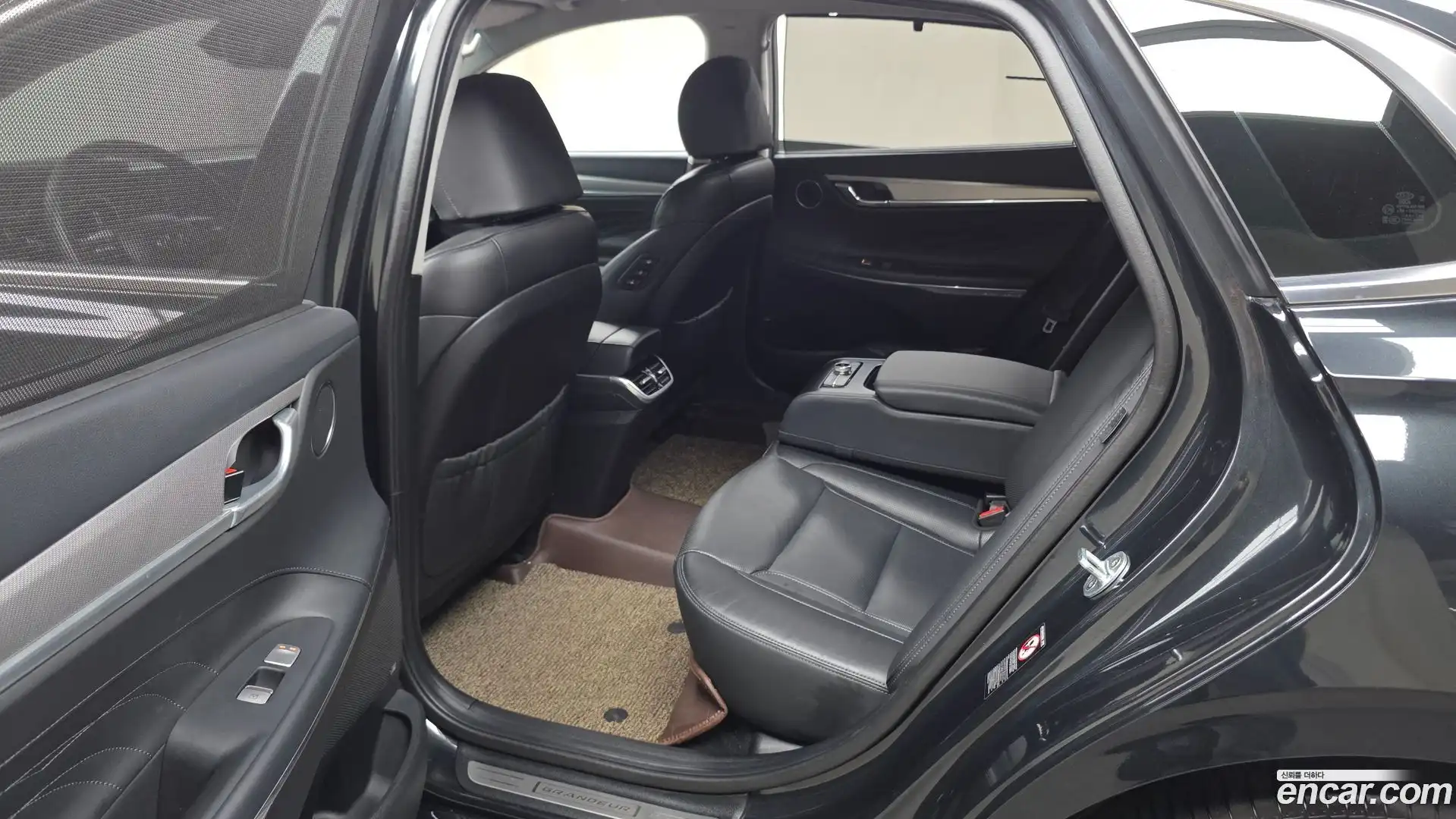 Grandeur Hyundai 2020.2-OPTION-016
