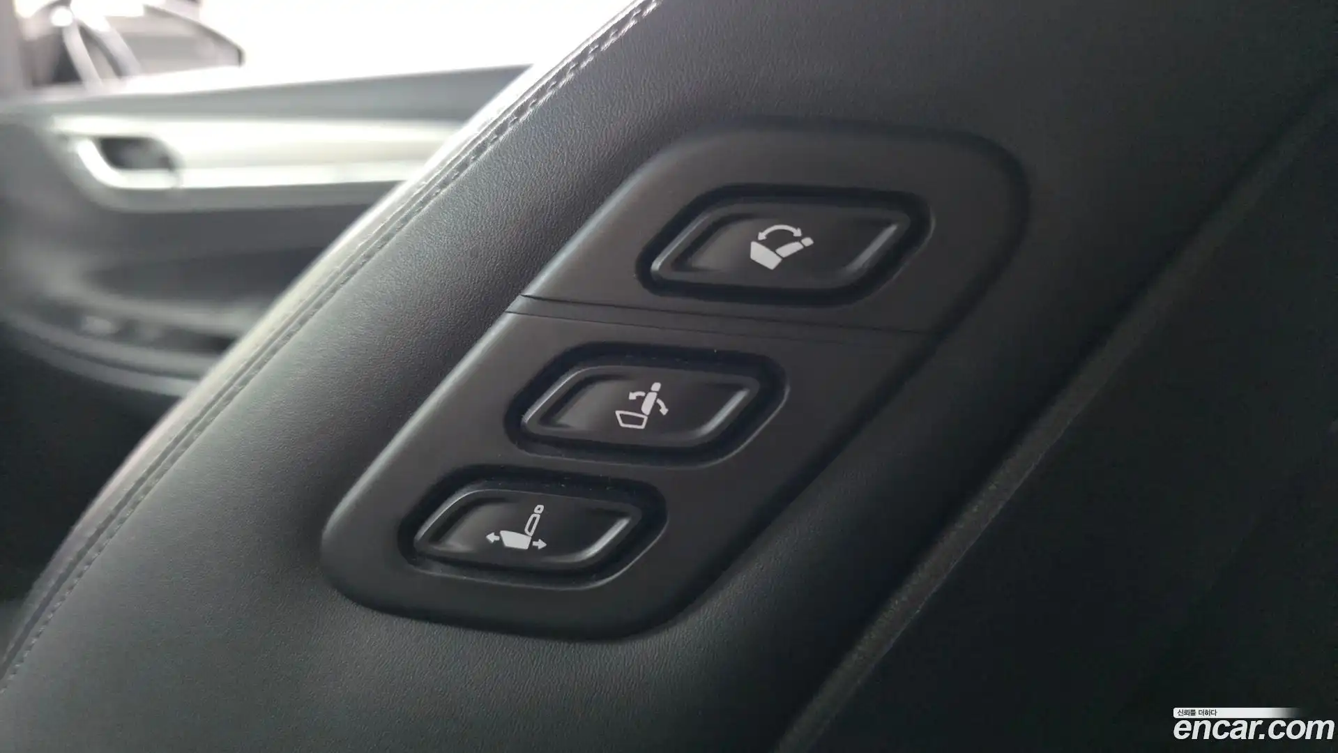 Grandeur Hyundai 2020.2-OPTION-023