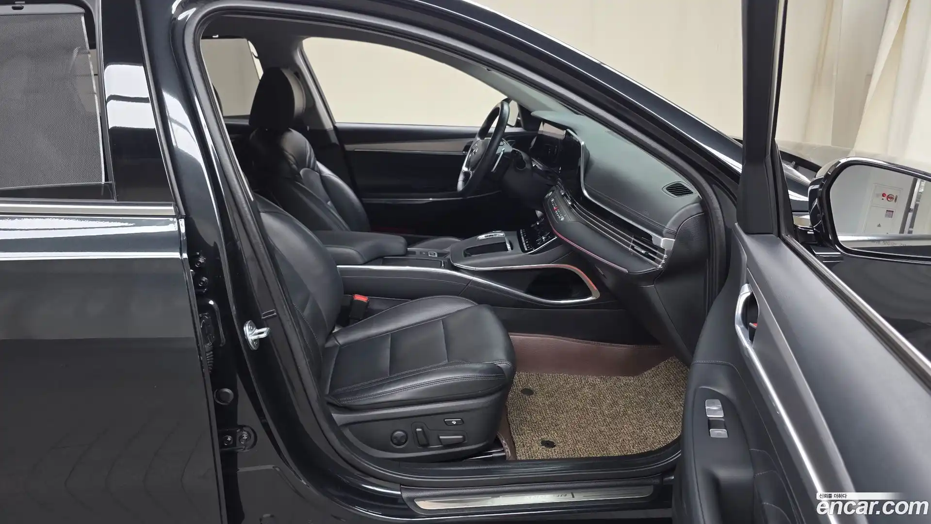 Grandeur Hyundai 2020.2-INNER-036