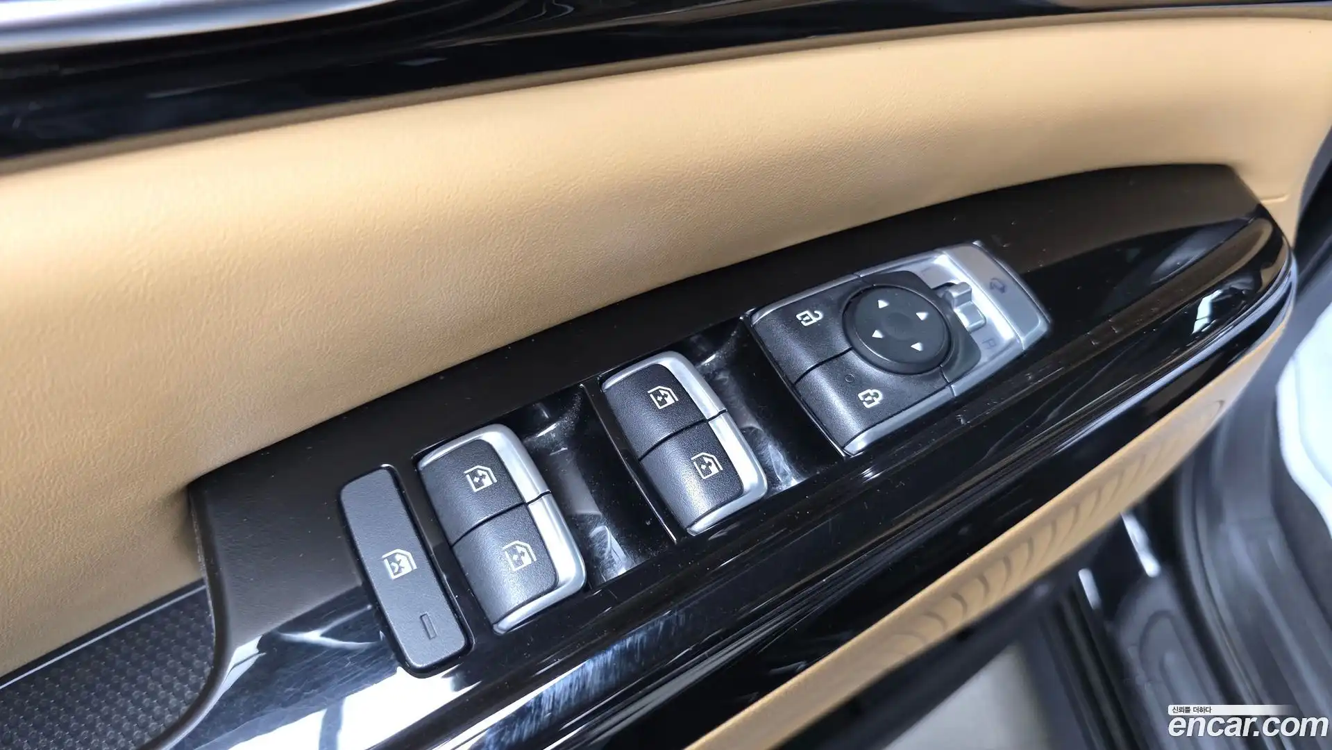 Canival Kia 2021.5-OPTION-042