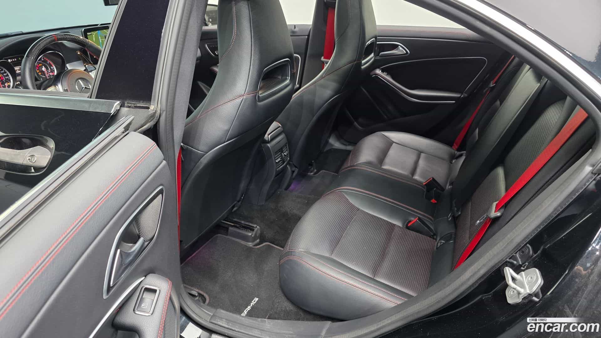 CLA-Class Mercedes-Benz 2015.4-OPTION-016