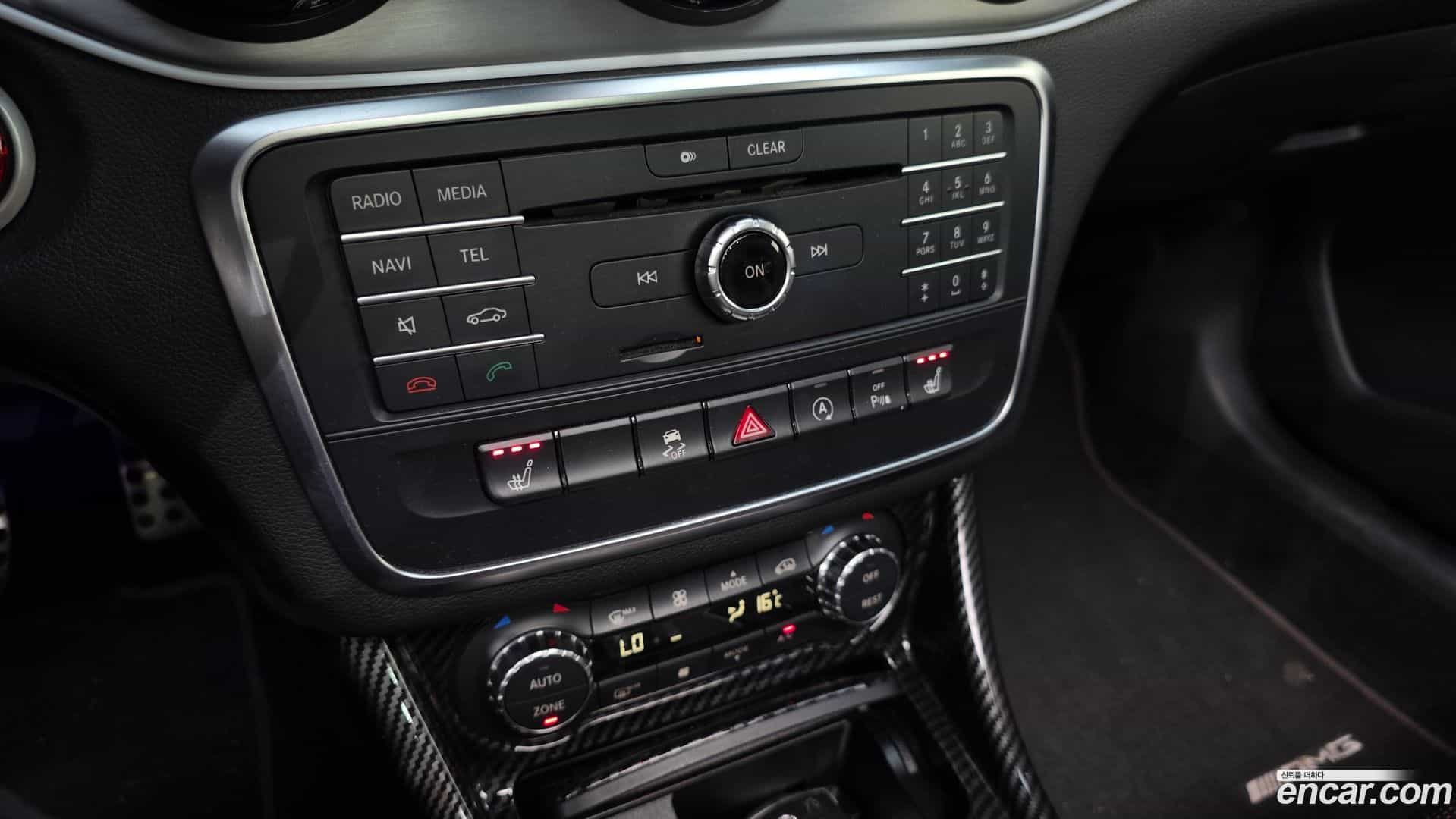CLA-Class Mercedes-Benz 2015.4-OPTION-019