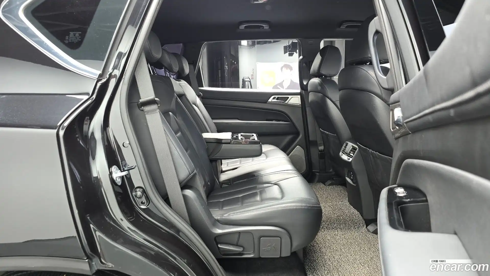 Rexton KG Mobility 2019.6-OPTION-016