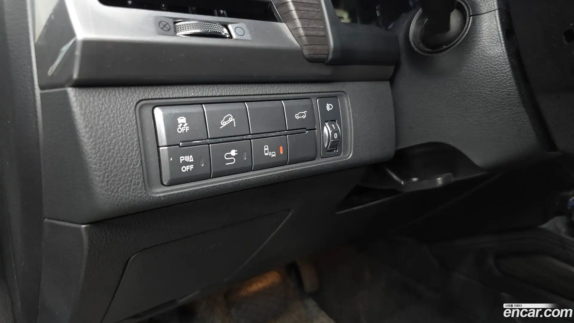 Rexton KG Mobility 2019.6-OPTION-022