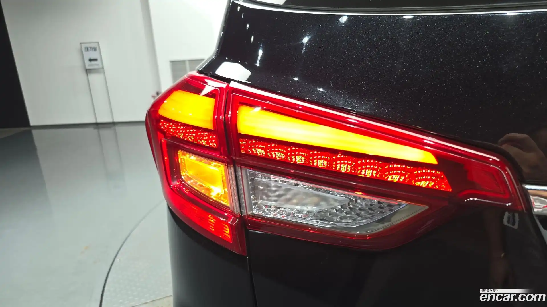 Rexton KG Mobility 2019.6-OUTER-033