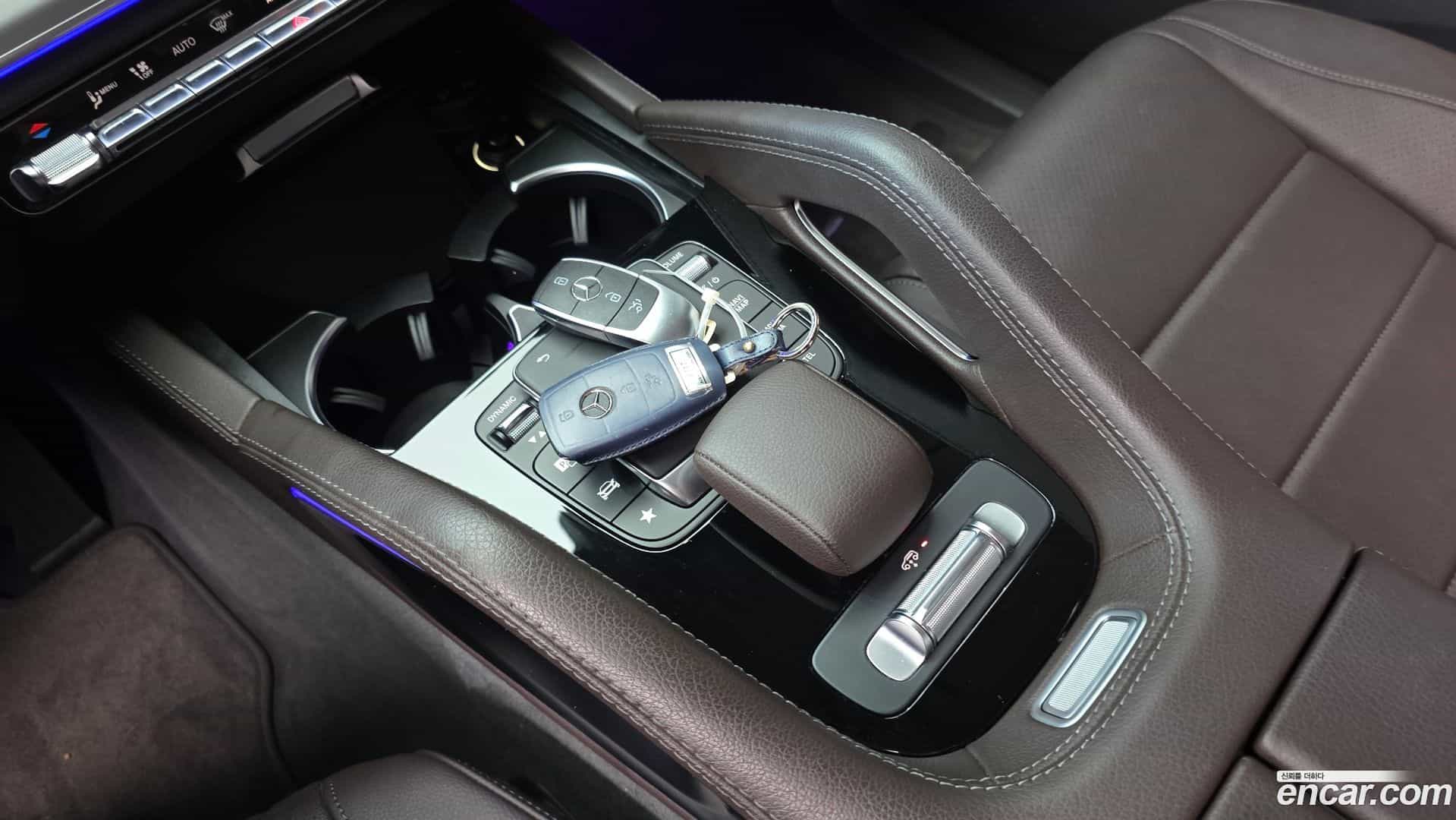GLE-Class Mercedes-Benz 2020.8-OPTION-020