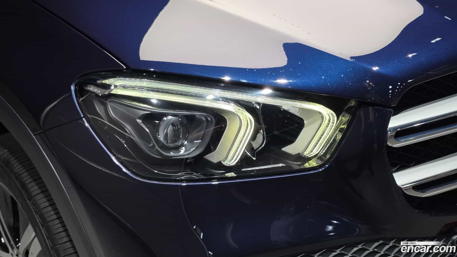 GLE-Class Mercedes-Benz 2020.8-OUTER-032