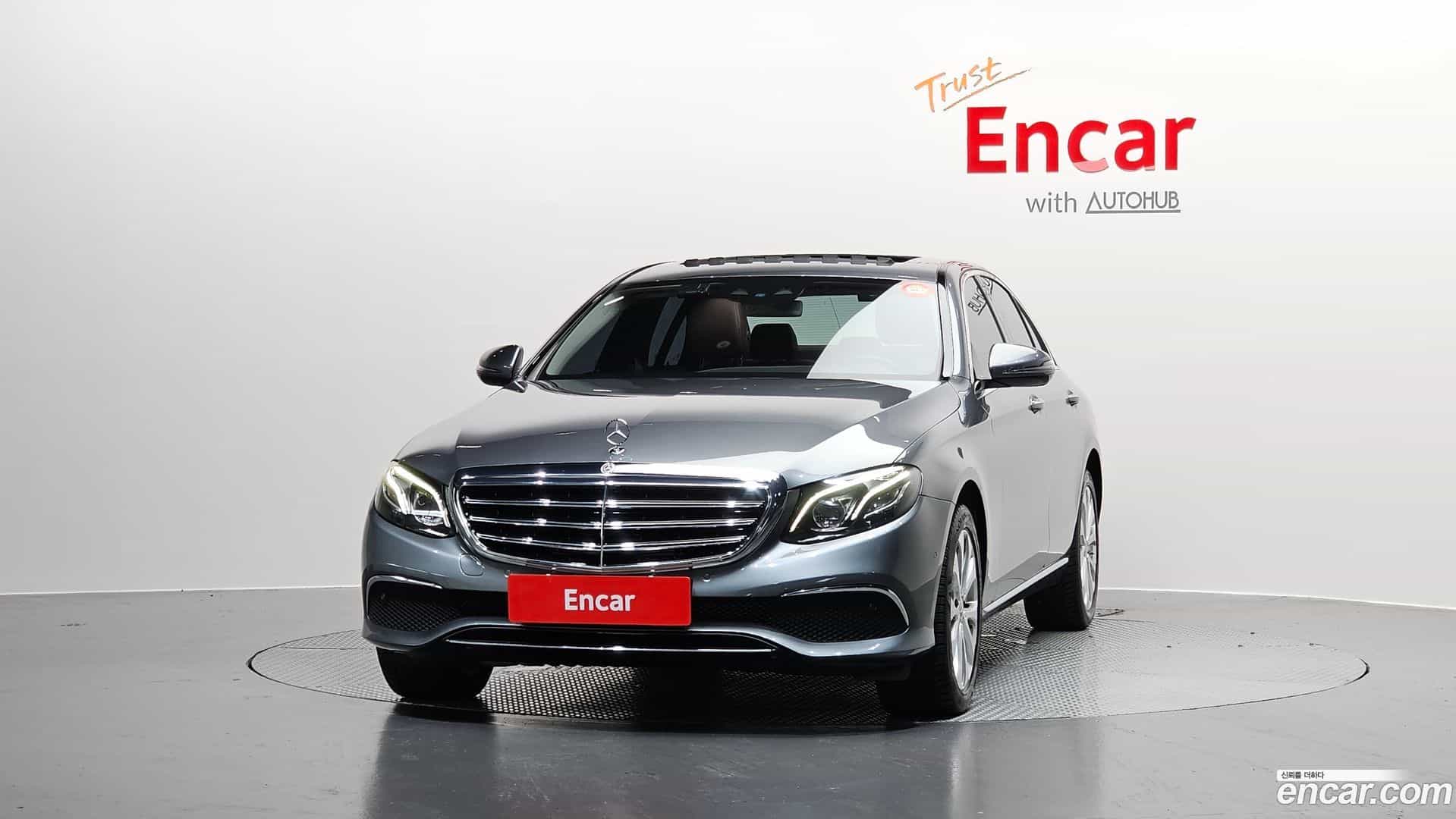 E-Class Mercedes-Benz 2018.0-OUTER-003