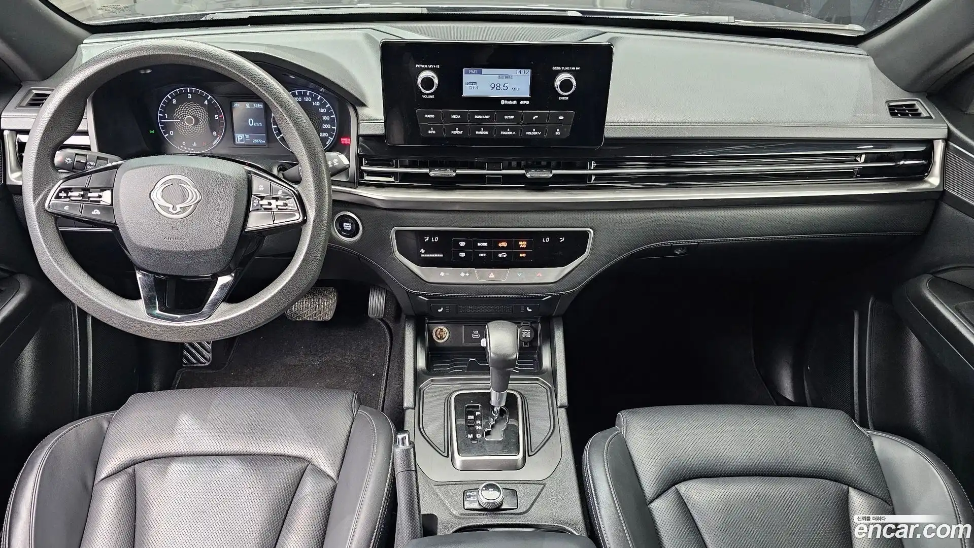 Rexton KG Mobility 2024.2-INNER-007