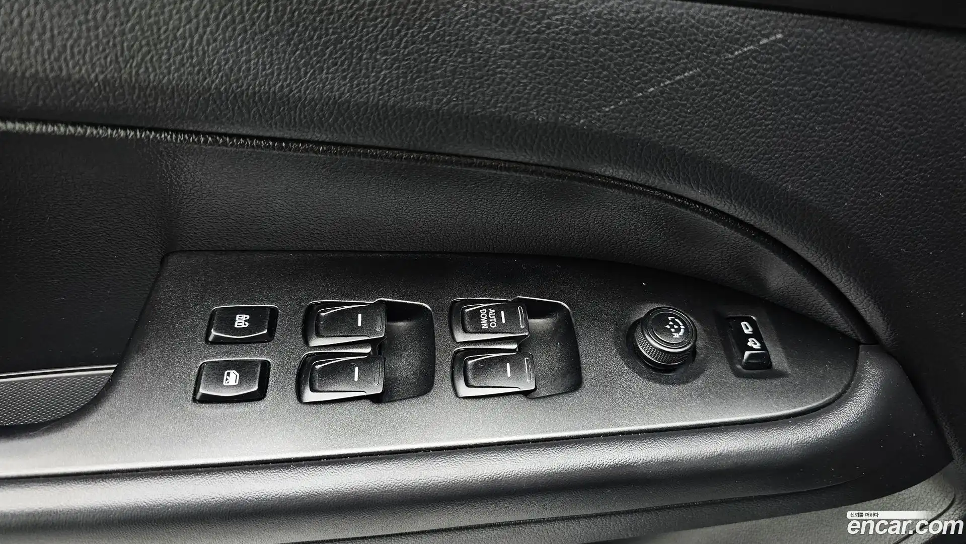 Rexton KG Mobility 2024.2-OPTION-041