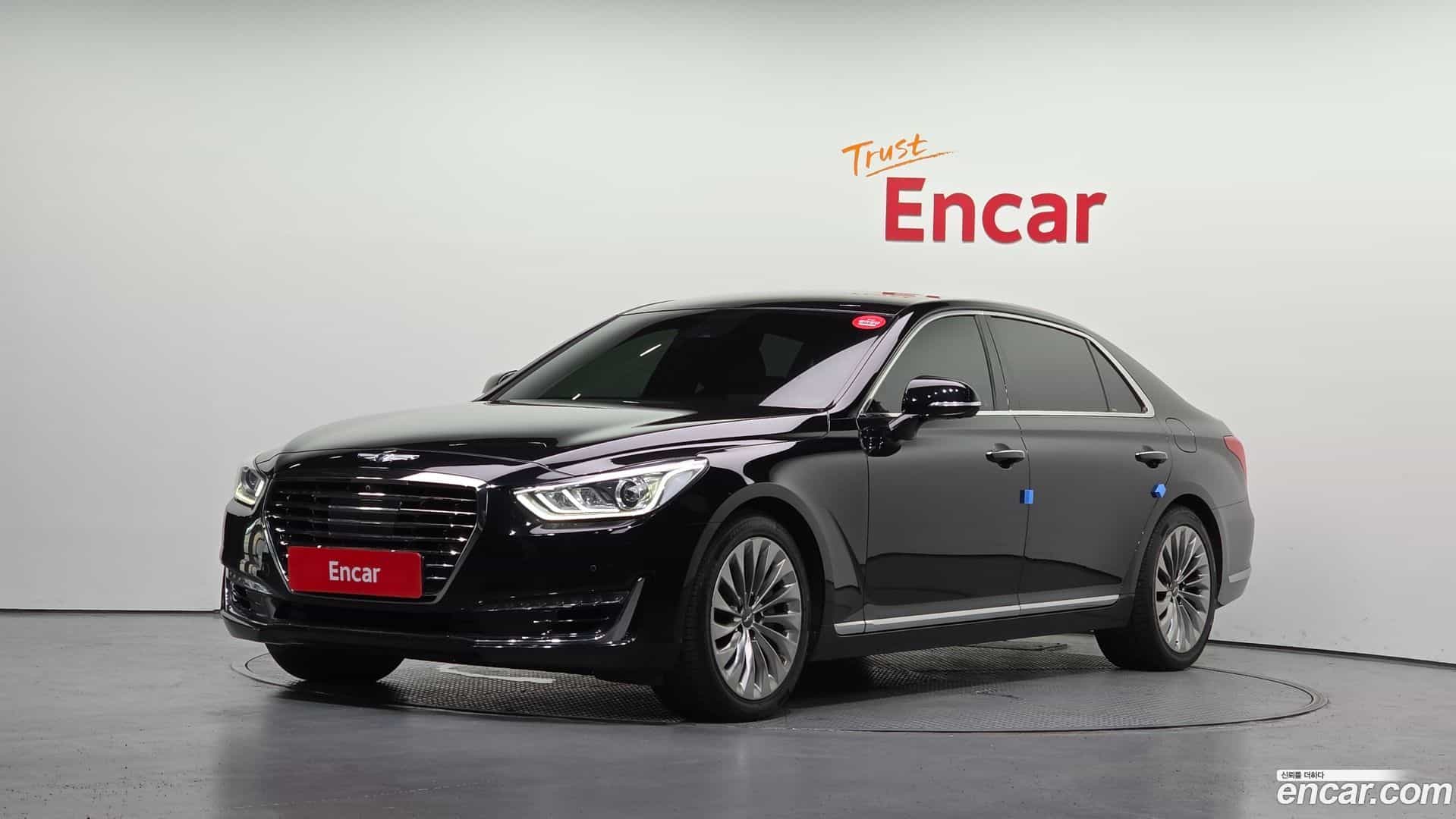 EQ900 Genesis 2016.8-OUTER-001
