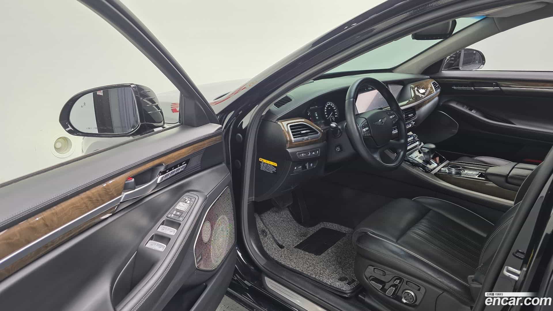 EQ900 Genesis 2016.8-OPTION-016